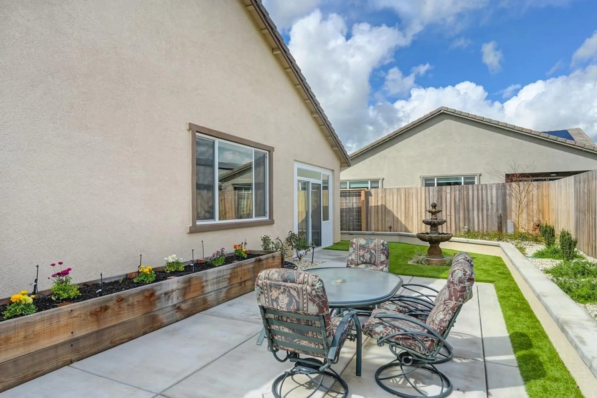 Property Slideshow image 59 of 97 | 1697 donner ln, Lincoln, CA, 95648