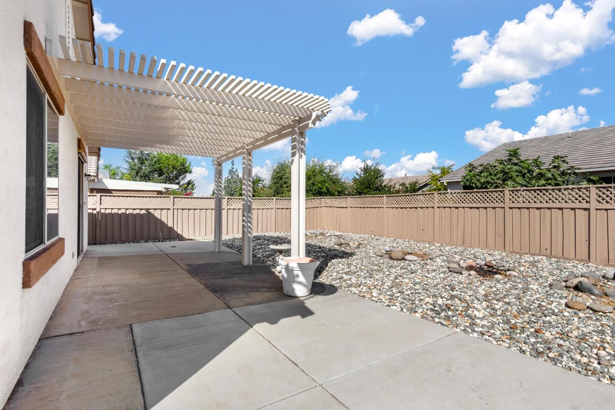 Property Slideshow image 29 of 50 | 2320 winding way, Lincoln, CA, 95648