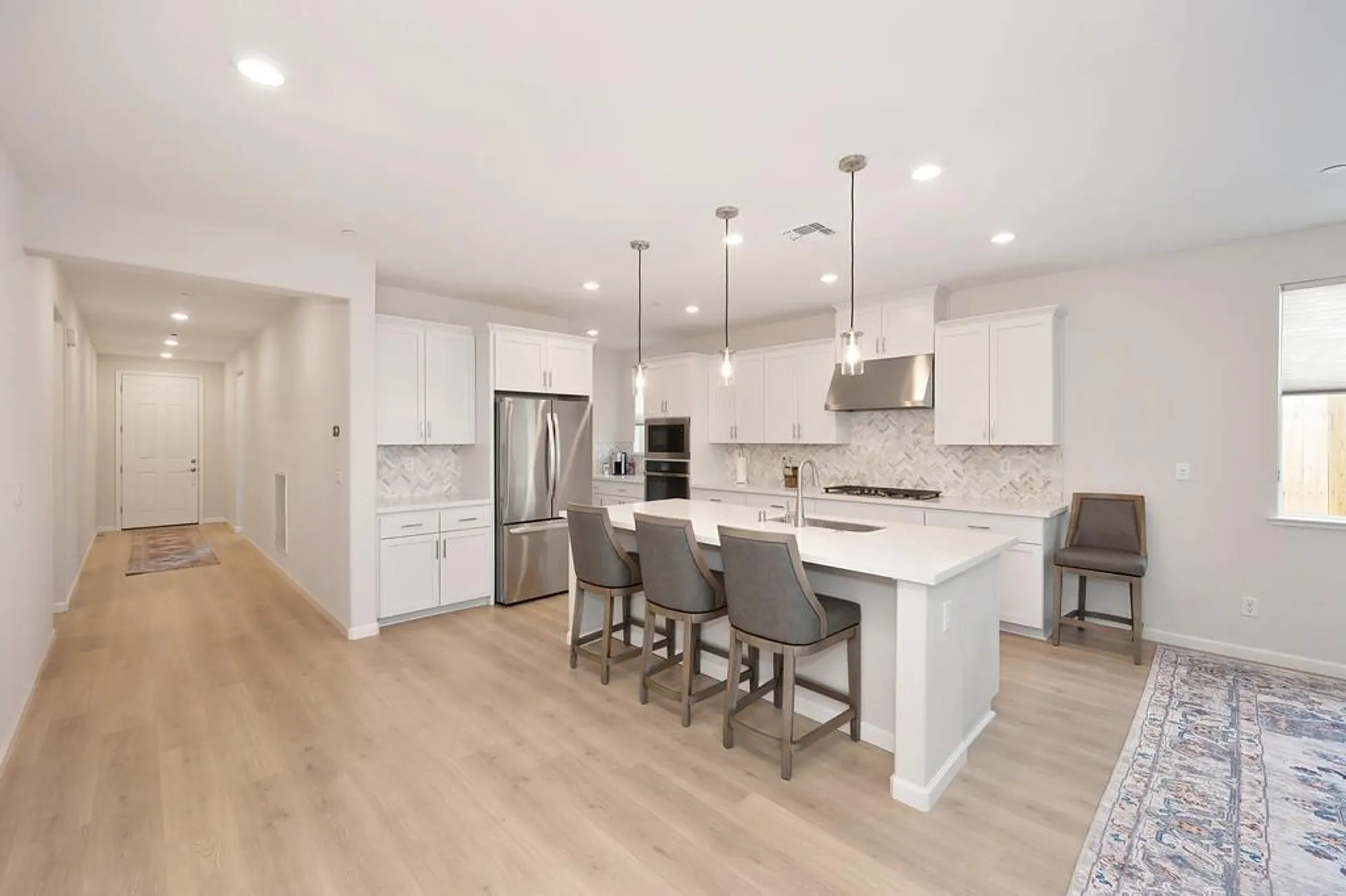 Property Slideshow image 11 of 97 | 1697 donner ln, Lincoln, CA, 95648