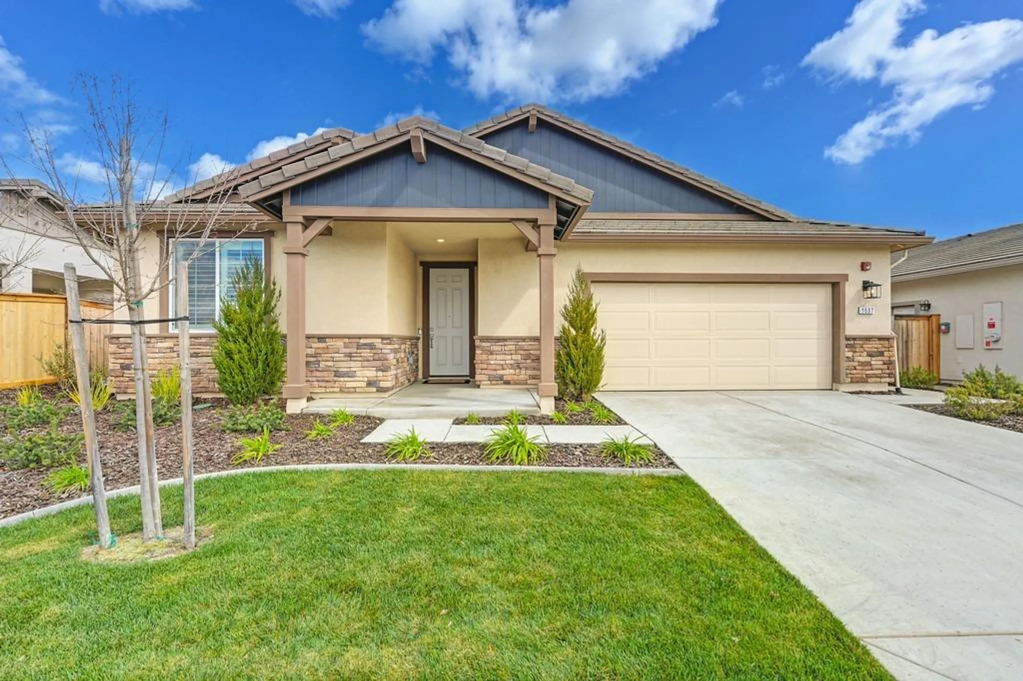 Property Slideshow image 5 of 97 | 1697 donner ln, Lincoln, CA, 95648