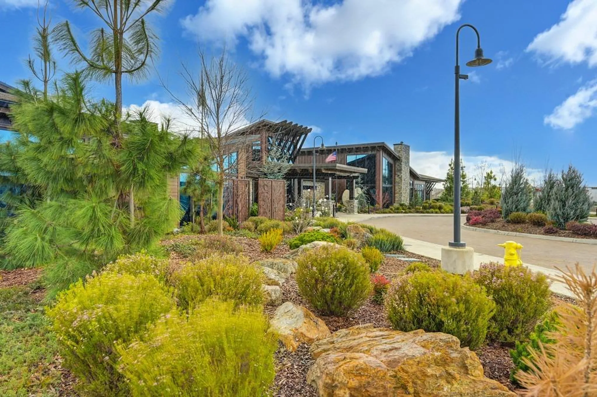 Property Slideshow image 73 of 97 | 1697 donner ln, Lincoln, CA, 95648