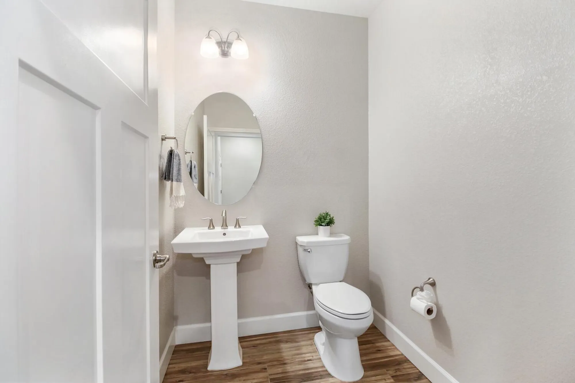 Property Slideshow image 37 of 58 | 1007 calle real ln, El Dorado Hills, CA, 95762