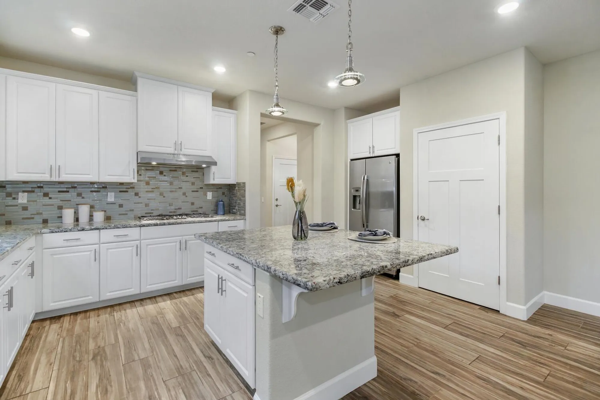 Property Slideshow image 19 of 58 | 1007 calle real ln, El Dorado Hills, CA, 95762