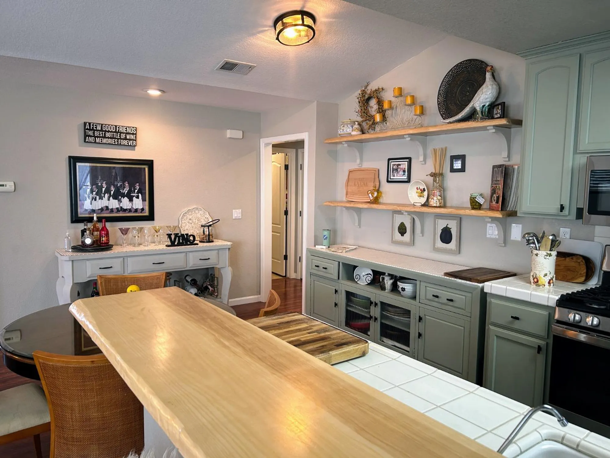 Property Slideshow image 12 of 43 | 677 village dr, Galt, CA, 95632