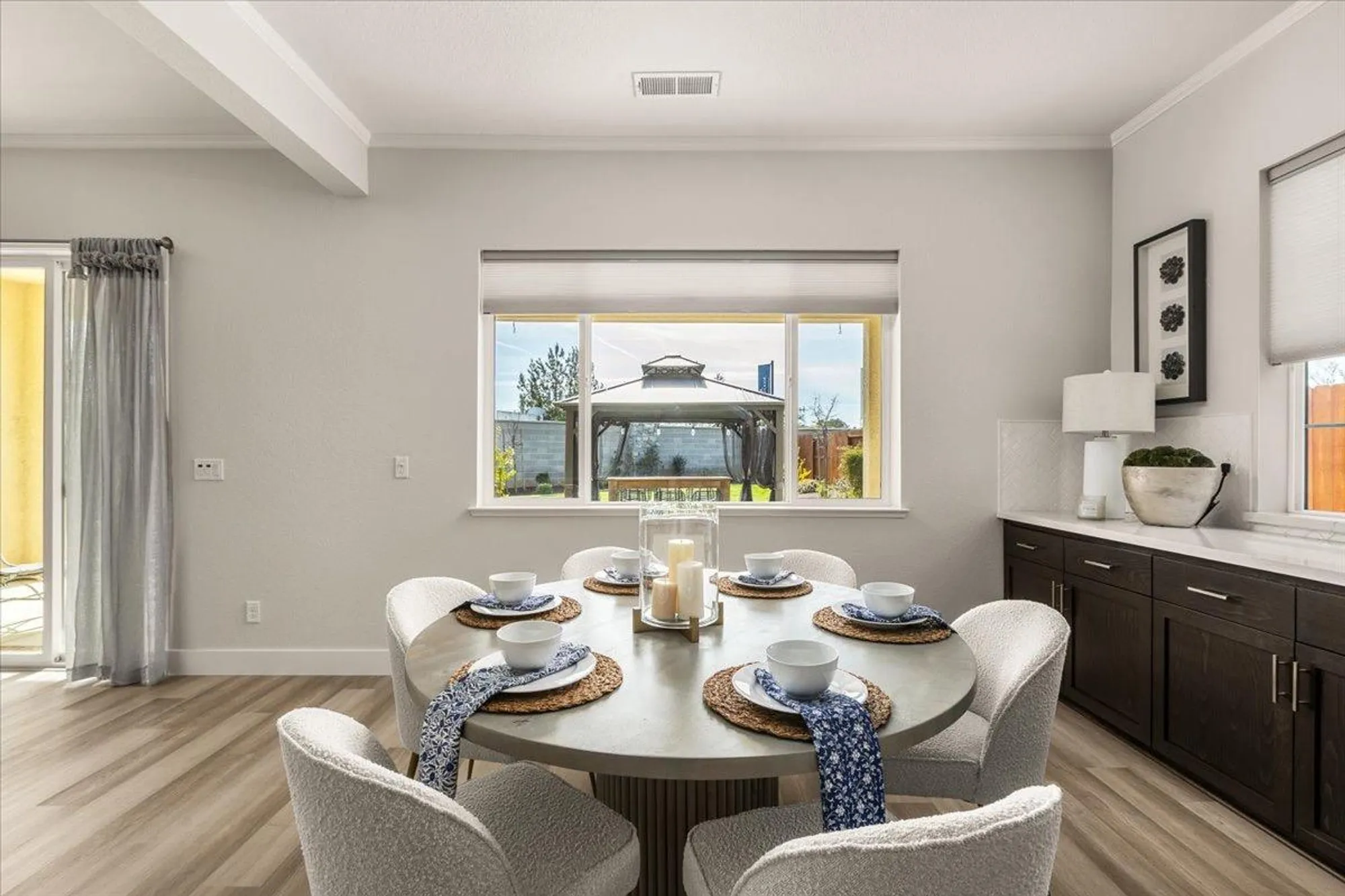 Property Slideshow image 17 of 82 | 772 lodge ln, Lincoln, CA, 95648