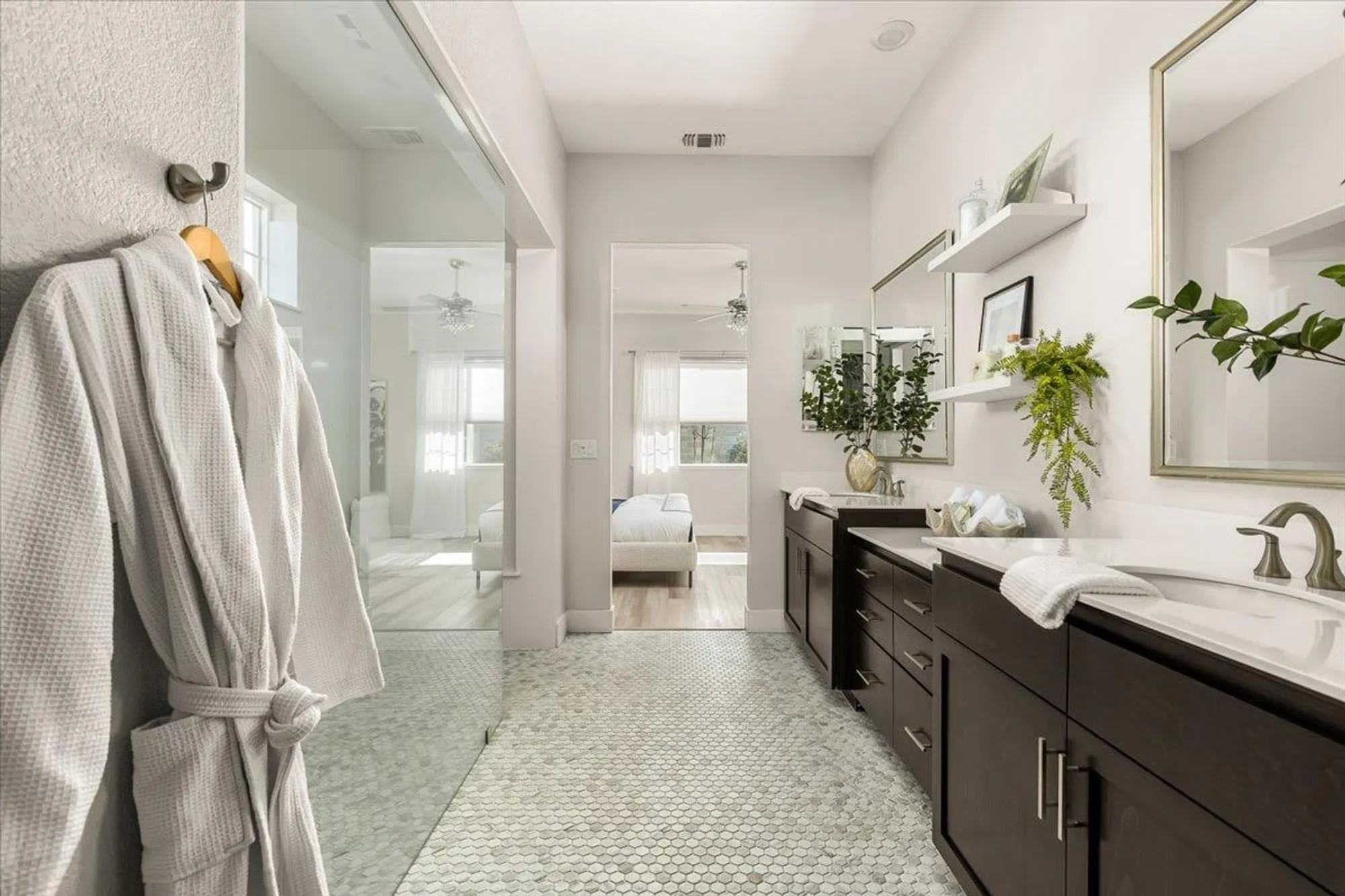 Property Slideshow image 29 of 82 | 772 lodge ln, Lincoln, CA, 95648