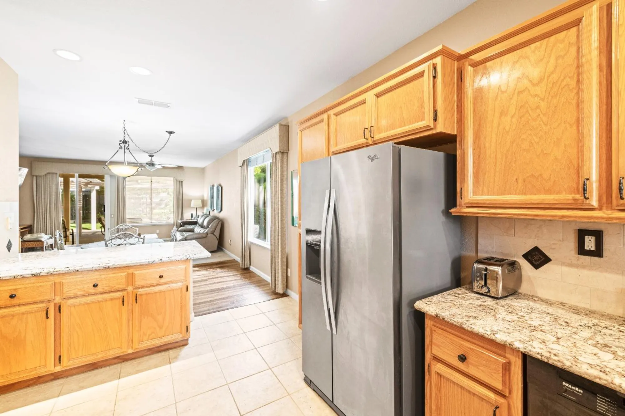 Property Slideshow image 2 of 26 | 3005 chimney ct, Rocklin, CA, 95765