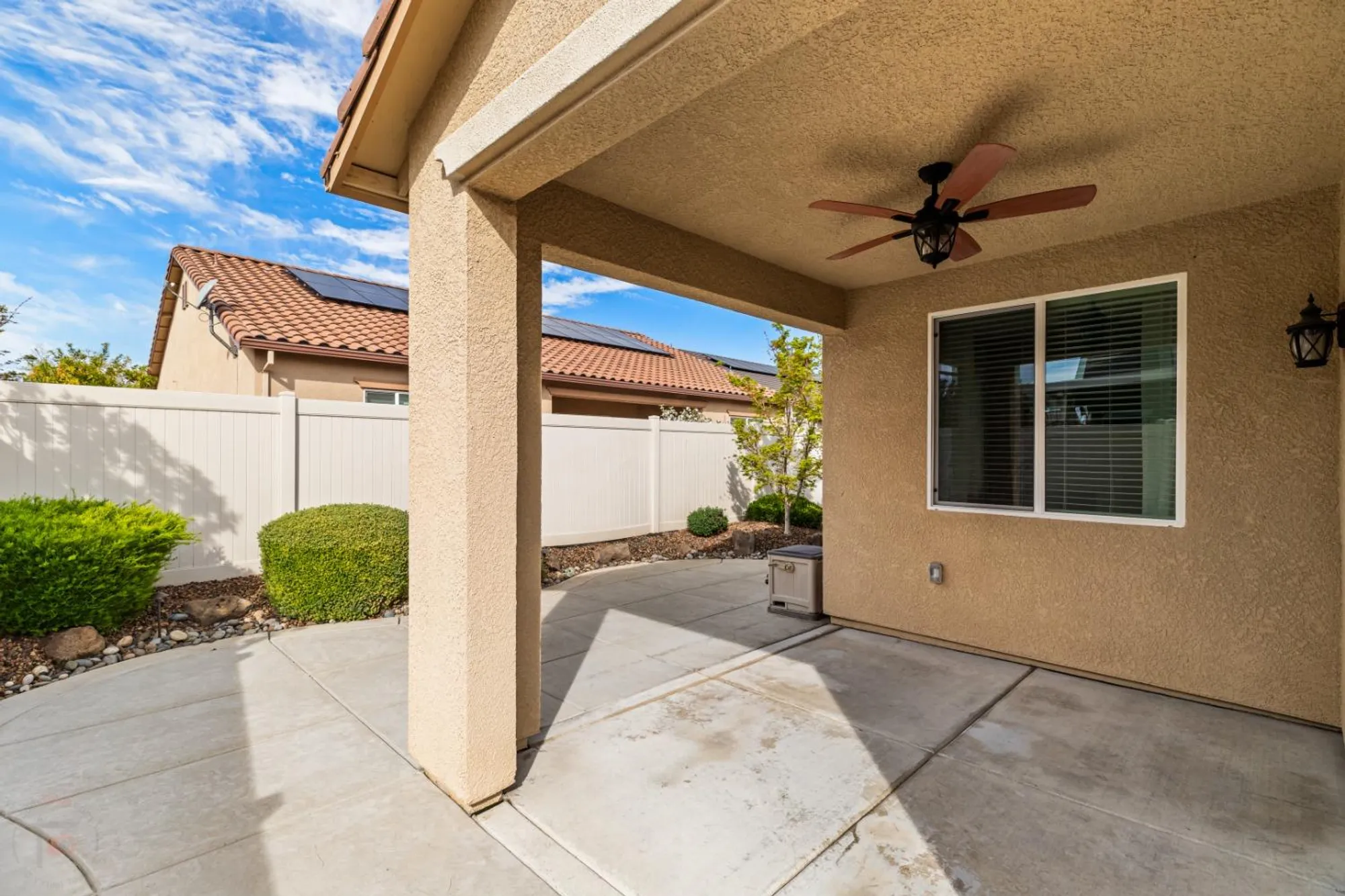 Property Slideshow image 39 of 88 | 1324 chestnut hill dr, Manteca, CA, 95336
