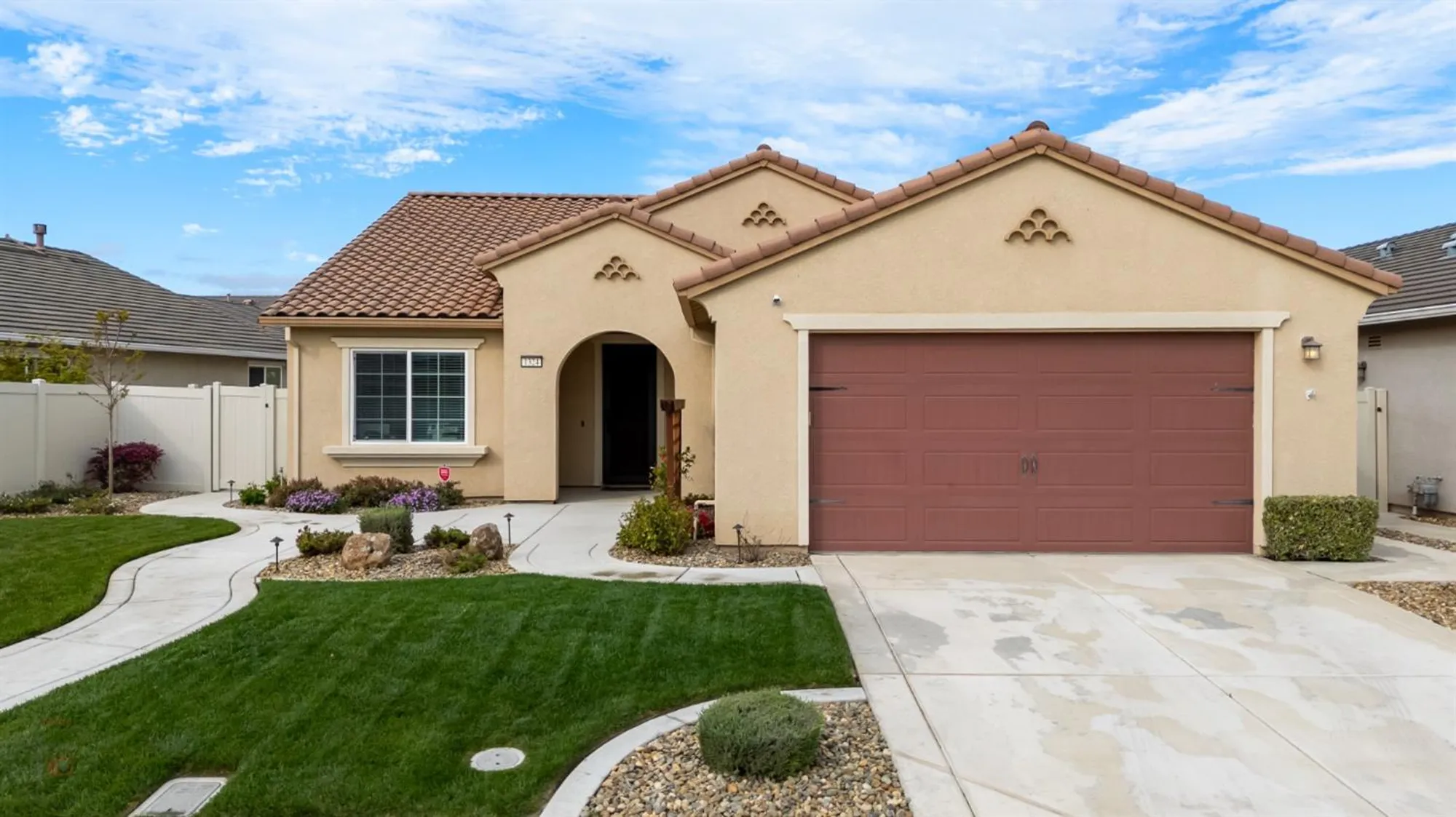 Property Slideshow image 4 of 88 | 1324 chestnut hill dr, Manteca, CA, 95336