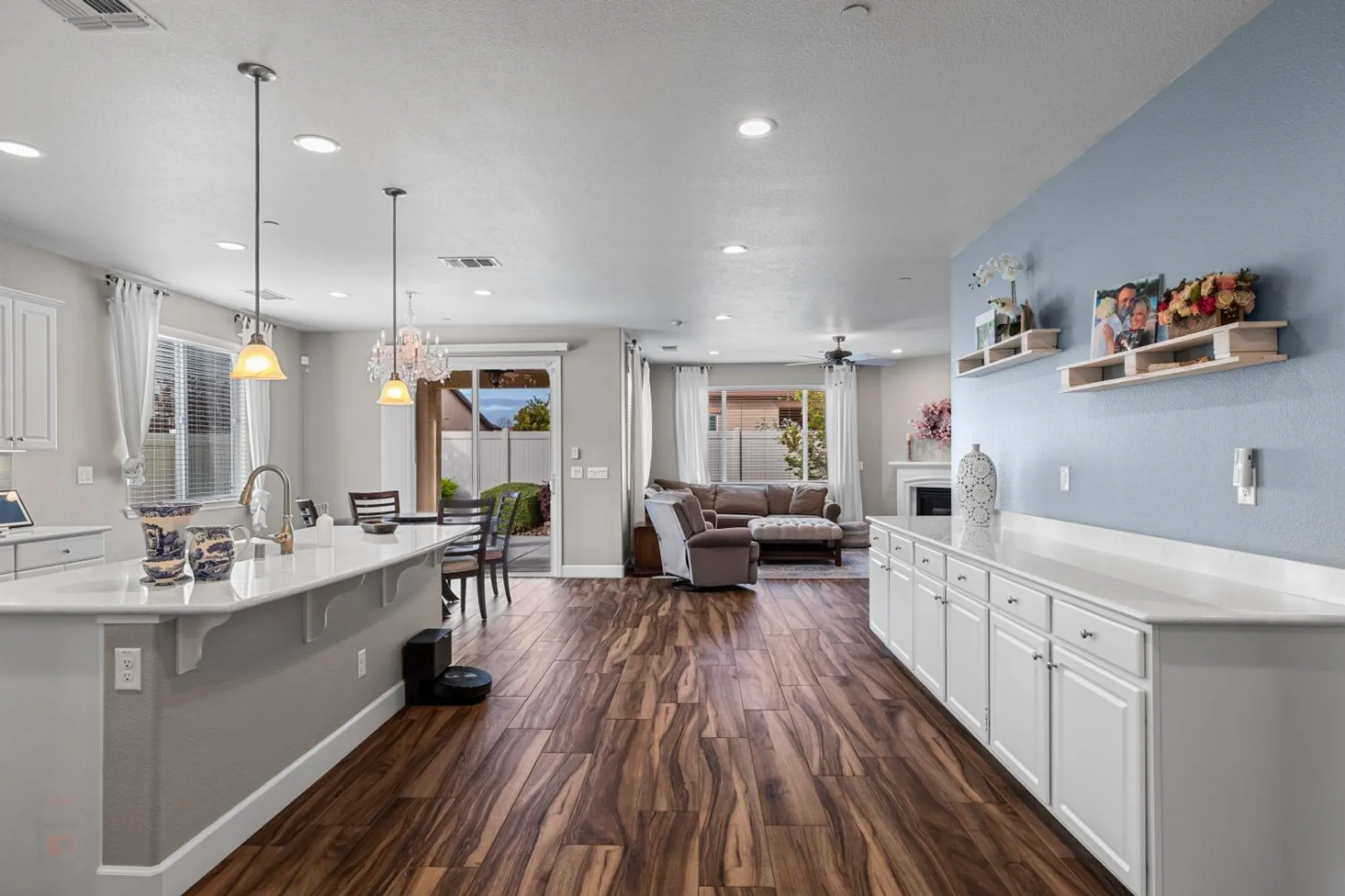 Property Slideshow image 9 of 88 | 1324 chestnut hill dr, Manteca, CA, 95336