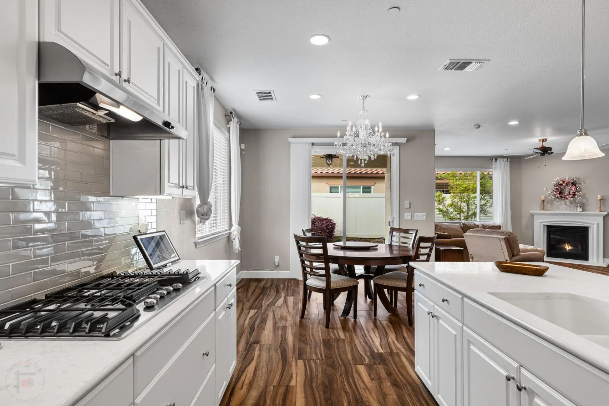 Property Slideshow image 18 of 88 | 1324 chestnut hill dr, Manteca, CA, 95336