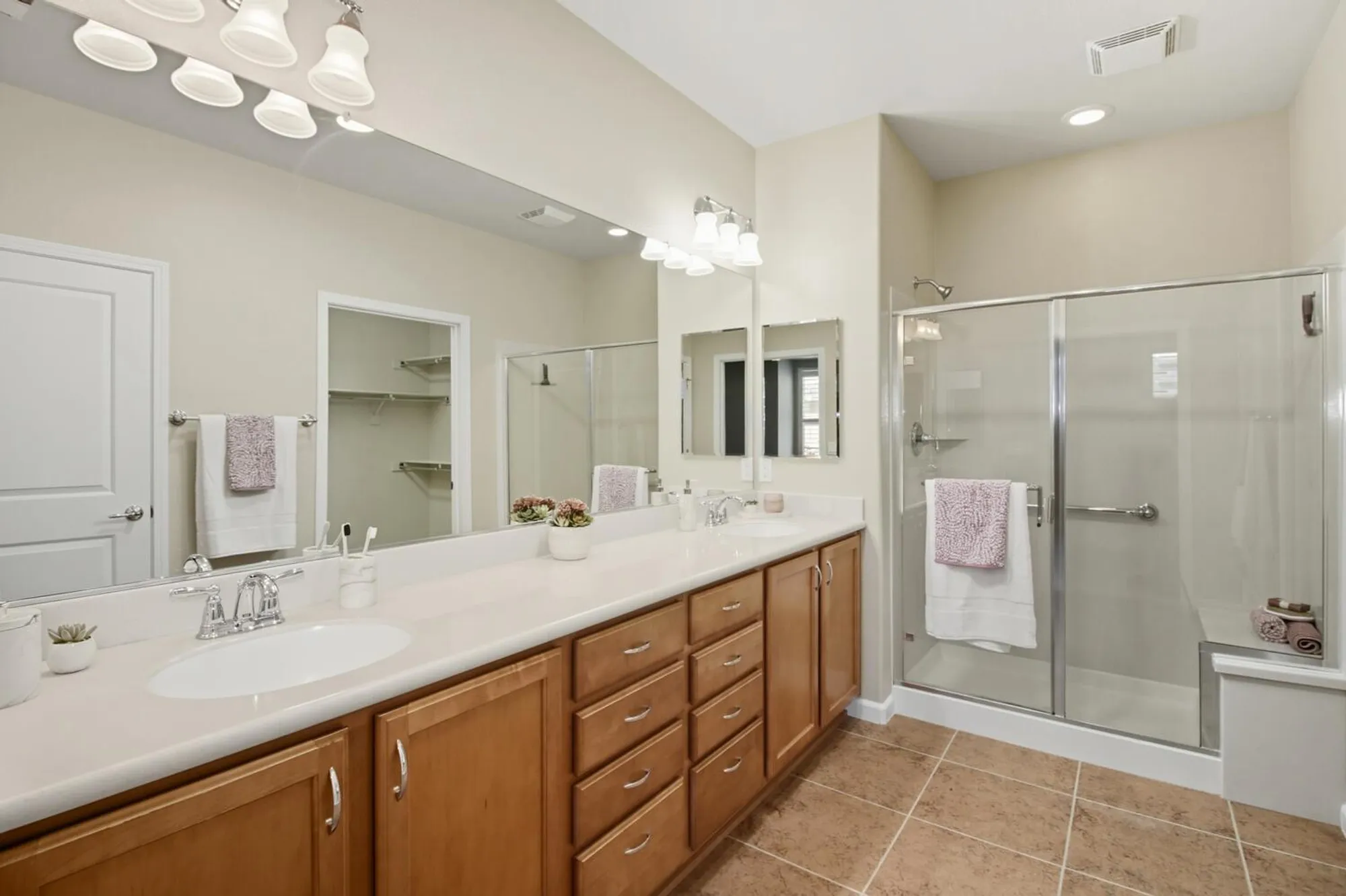 Property Slideshow image 25 of 62 | 7409 rothschild ct, Elk Grove, CA, 95757