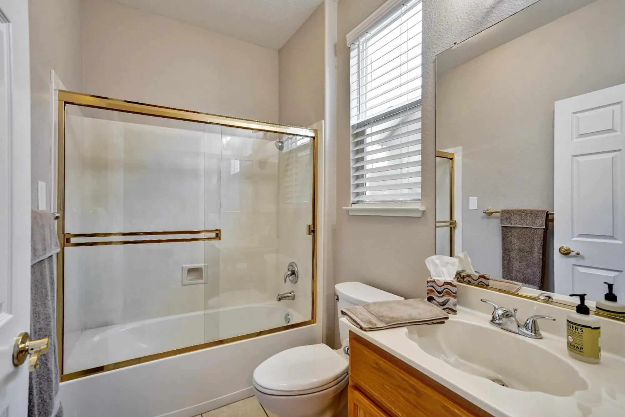 Property Slideshow image 25 of 28 | 1580 rubidoux ln, Brentwood, CA, 94513