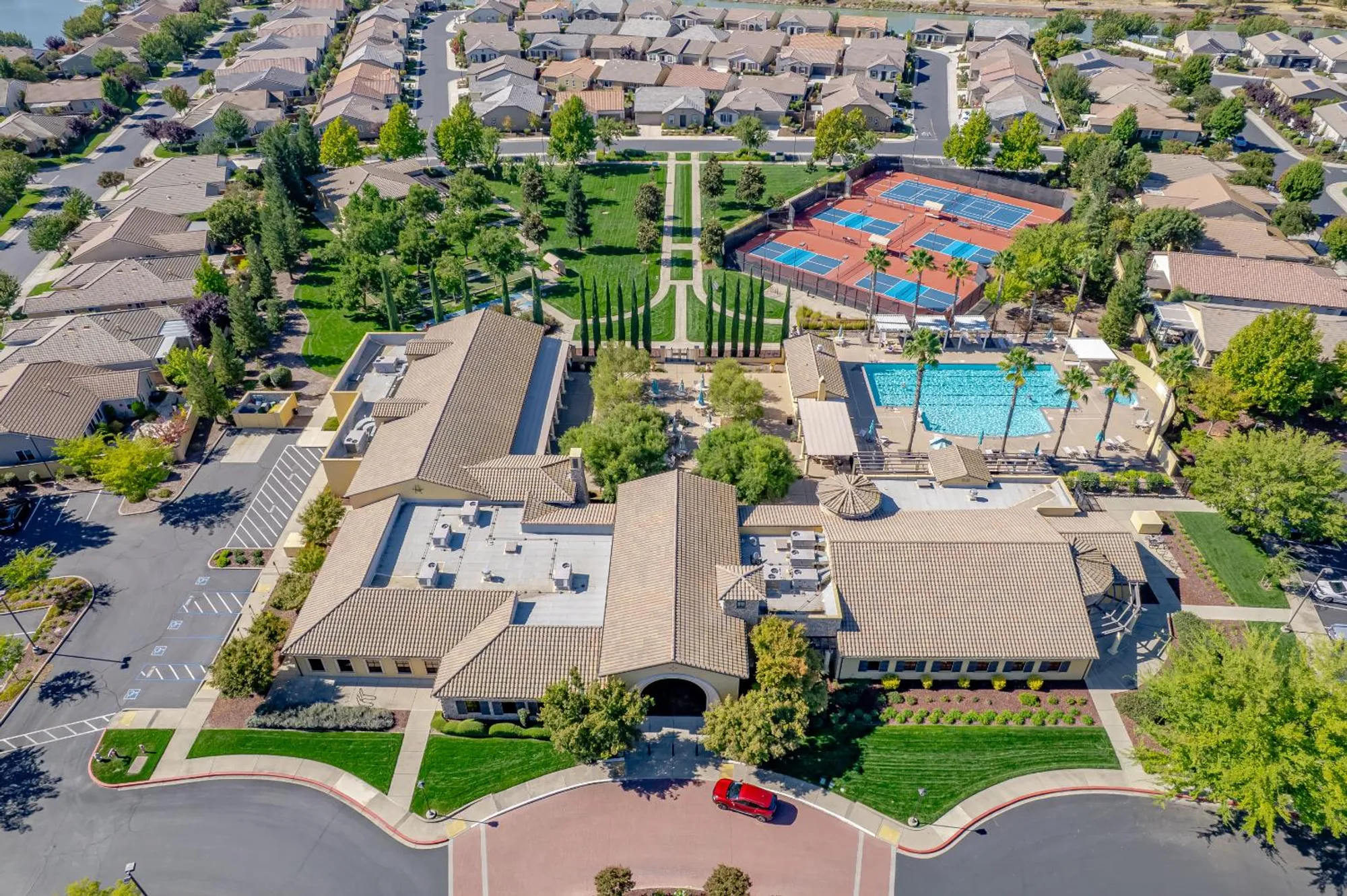 Property Slideshow image 20 of 30 | 4083 arco del paso ln, Sacramento, CA, 95834