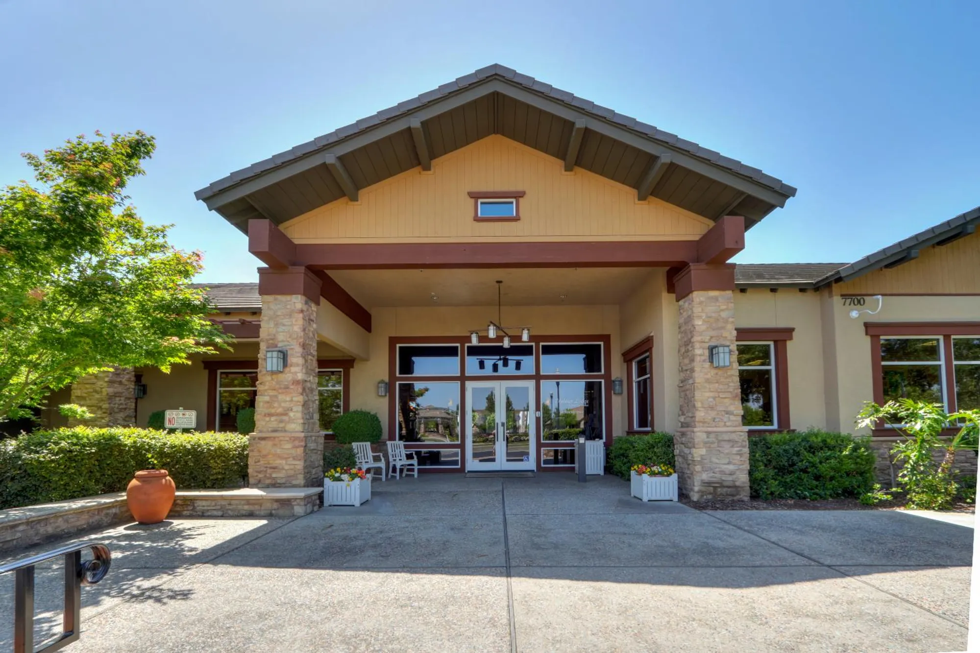 Property Slideshow image 47 of 62 | 7409 rothschild ct, Elk Grove, CA, 95757