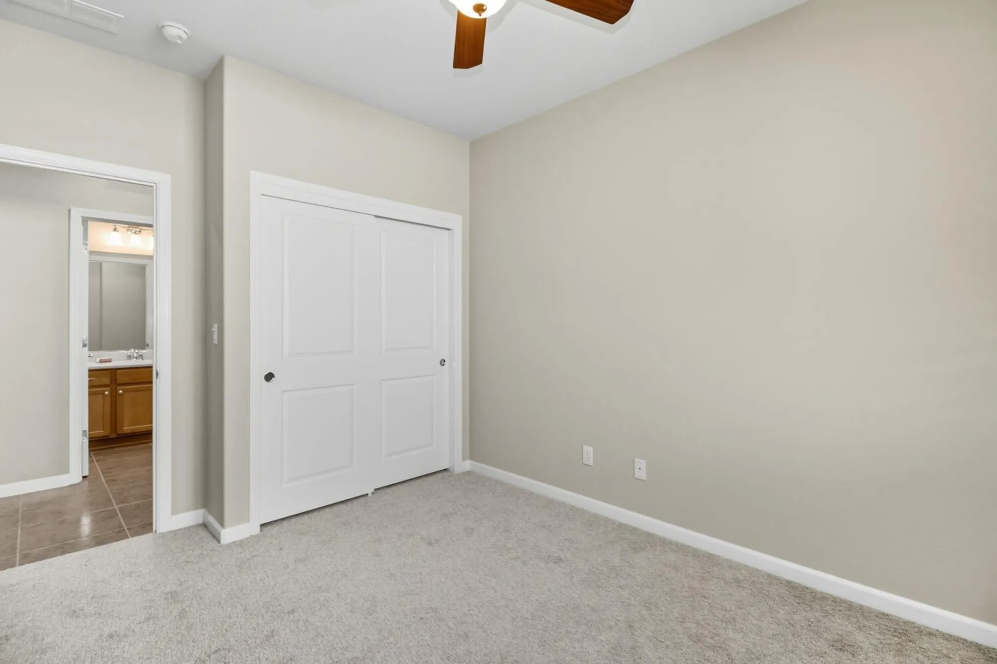 Property Slideshow image 33 of 62 | 7409 rothschild ct, Elk Grove, CA, 95757