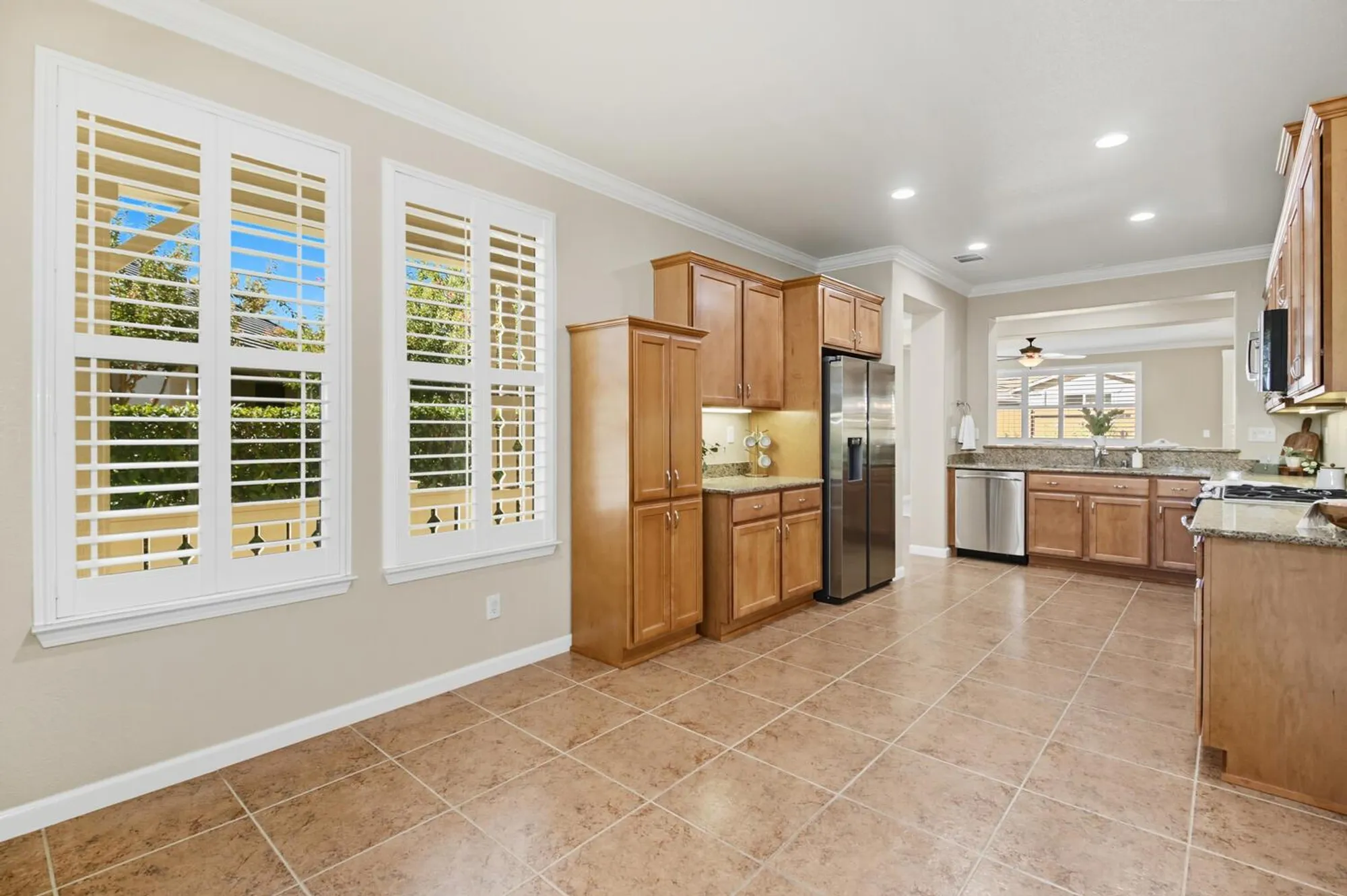 Property Slideshow image 16 of 62 | 7409 rothschild ct, Elk Grove, CA, 95757