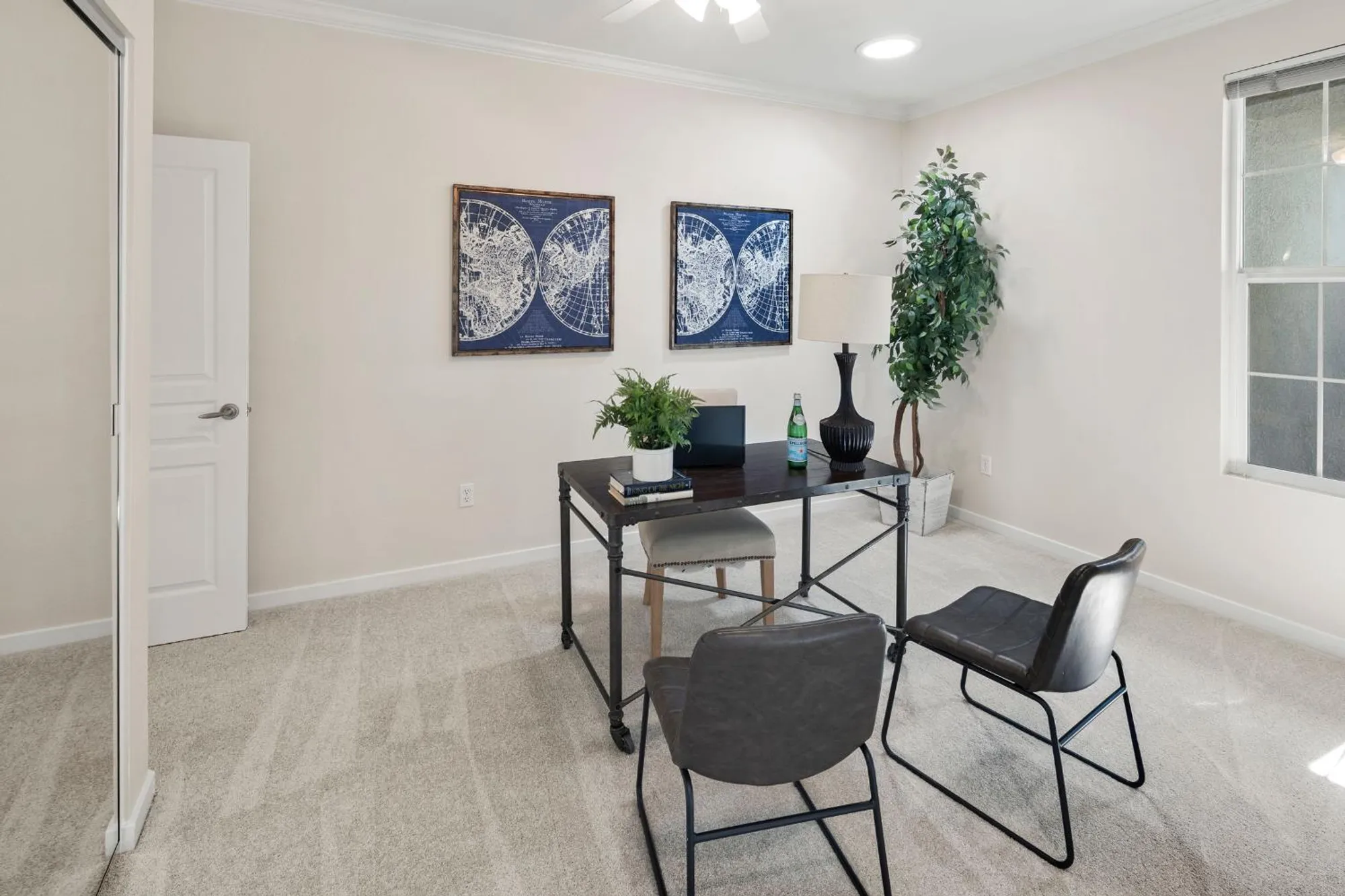 Property Slideshow image 28 of 44 | 3113 black hawk ln, Lincoln, CA, 95648