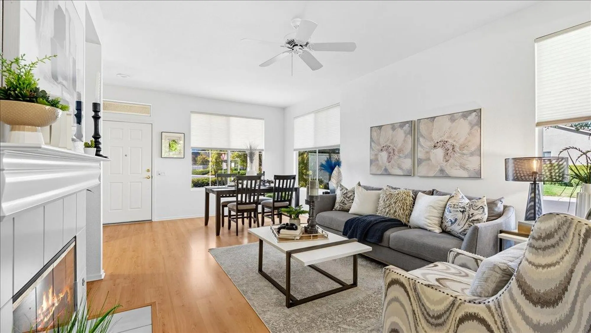 Property Slideshow image 4 of 23 | 301 wagonmaster ct, Roseville, CA, 95747