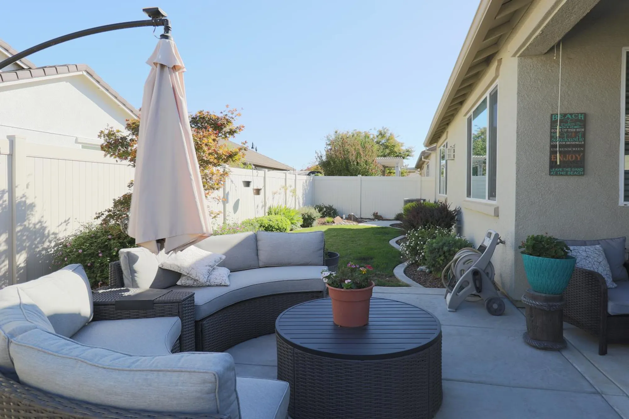 Property Slideshow image 20 of 22 | 1672 arbor brook dr, Manteca, CA, 95336