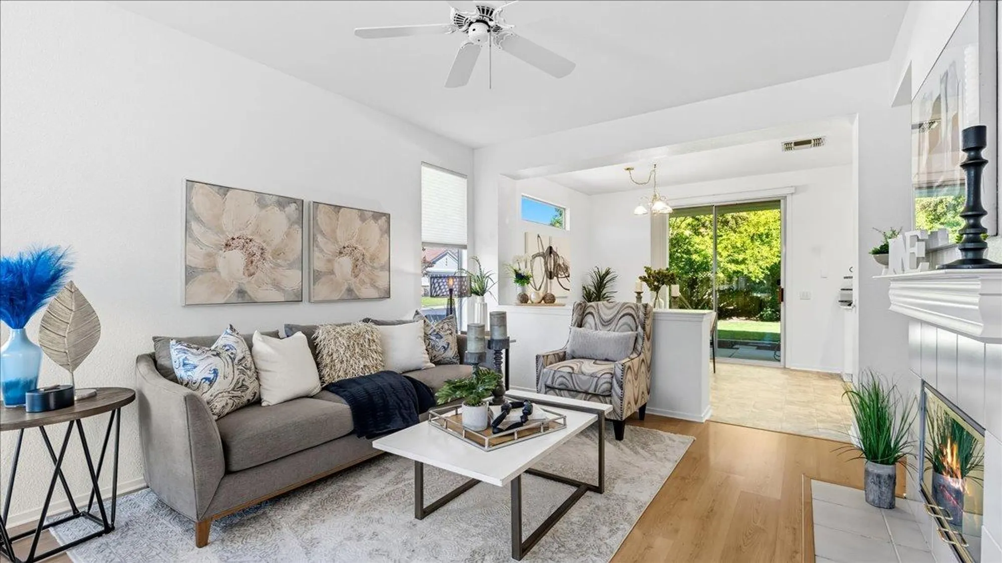 Property Slideshow image 5 of 23 | 301 wagonmaster ct, Roseville, CA, 95747