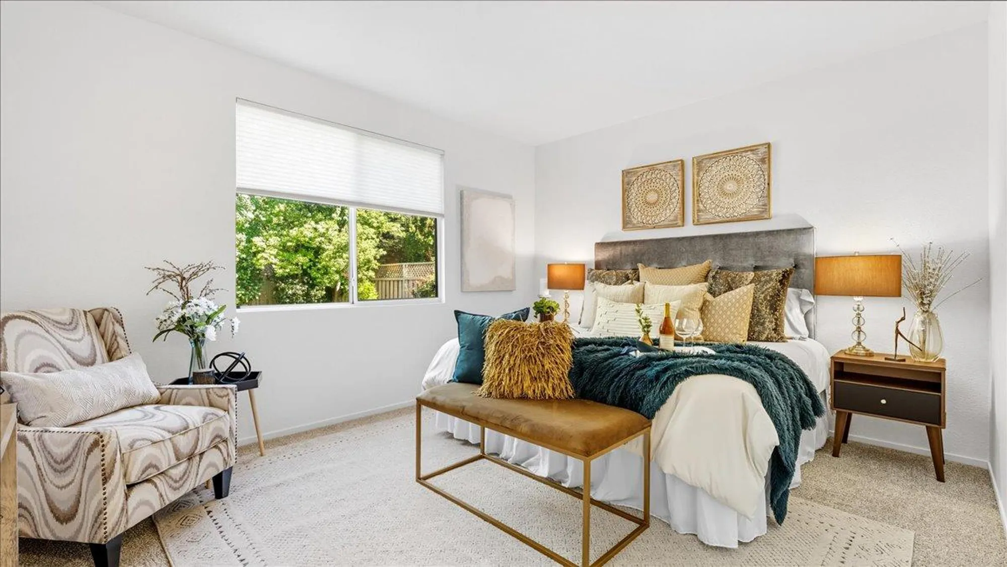 Property Slideshow image 15 of 23 | 301 wagonmaster ct, Roseville, CA, 95747