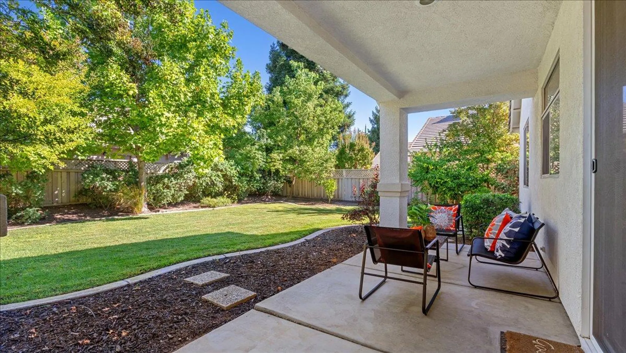 Property Slideshow image 20 of 23 | 301 wagonmaster ct, Roseville, CA, 95747