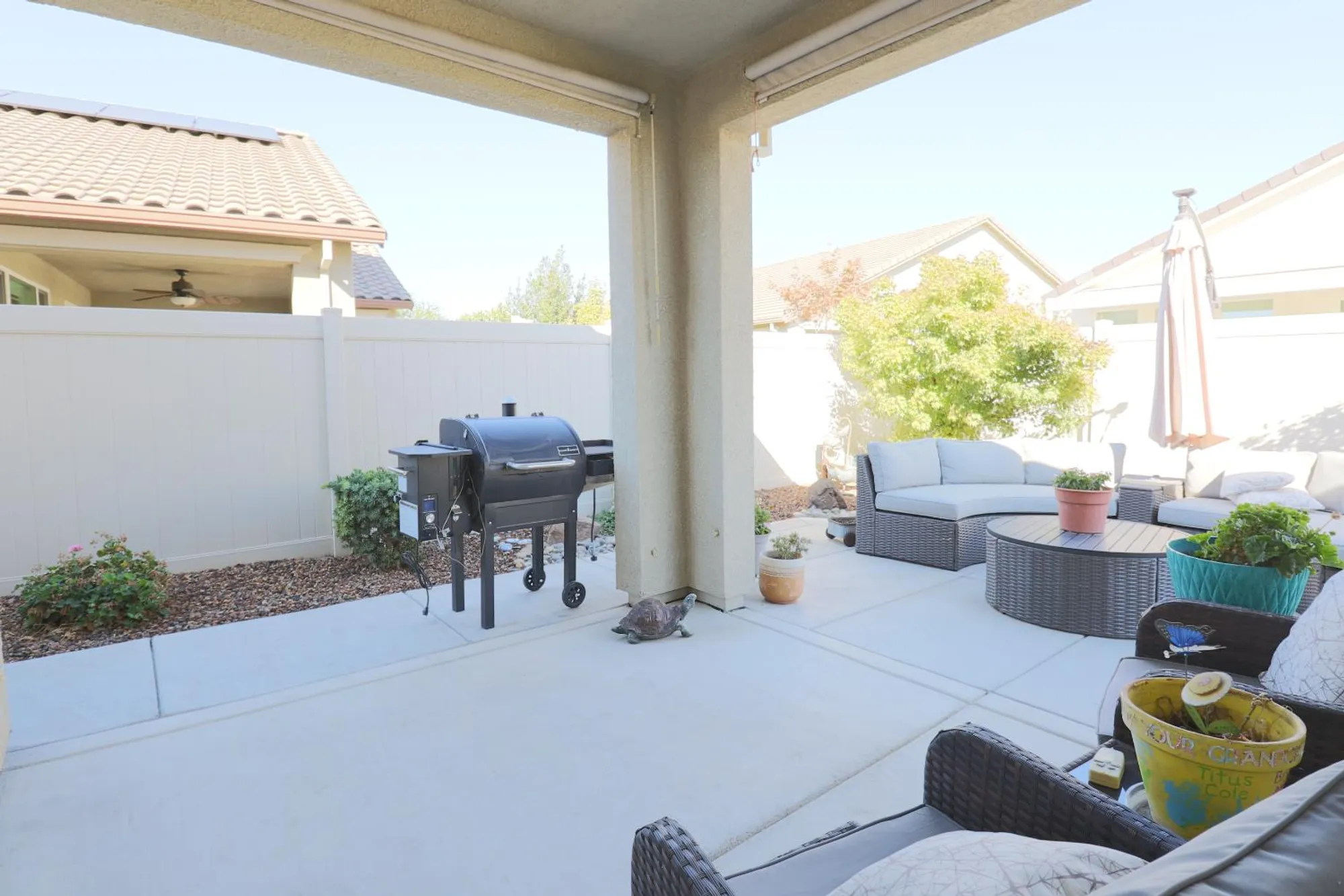 Property Slideshow image 19 of 22 | 1672 arbor brook dr, Manteca, CA, 95336