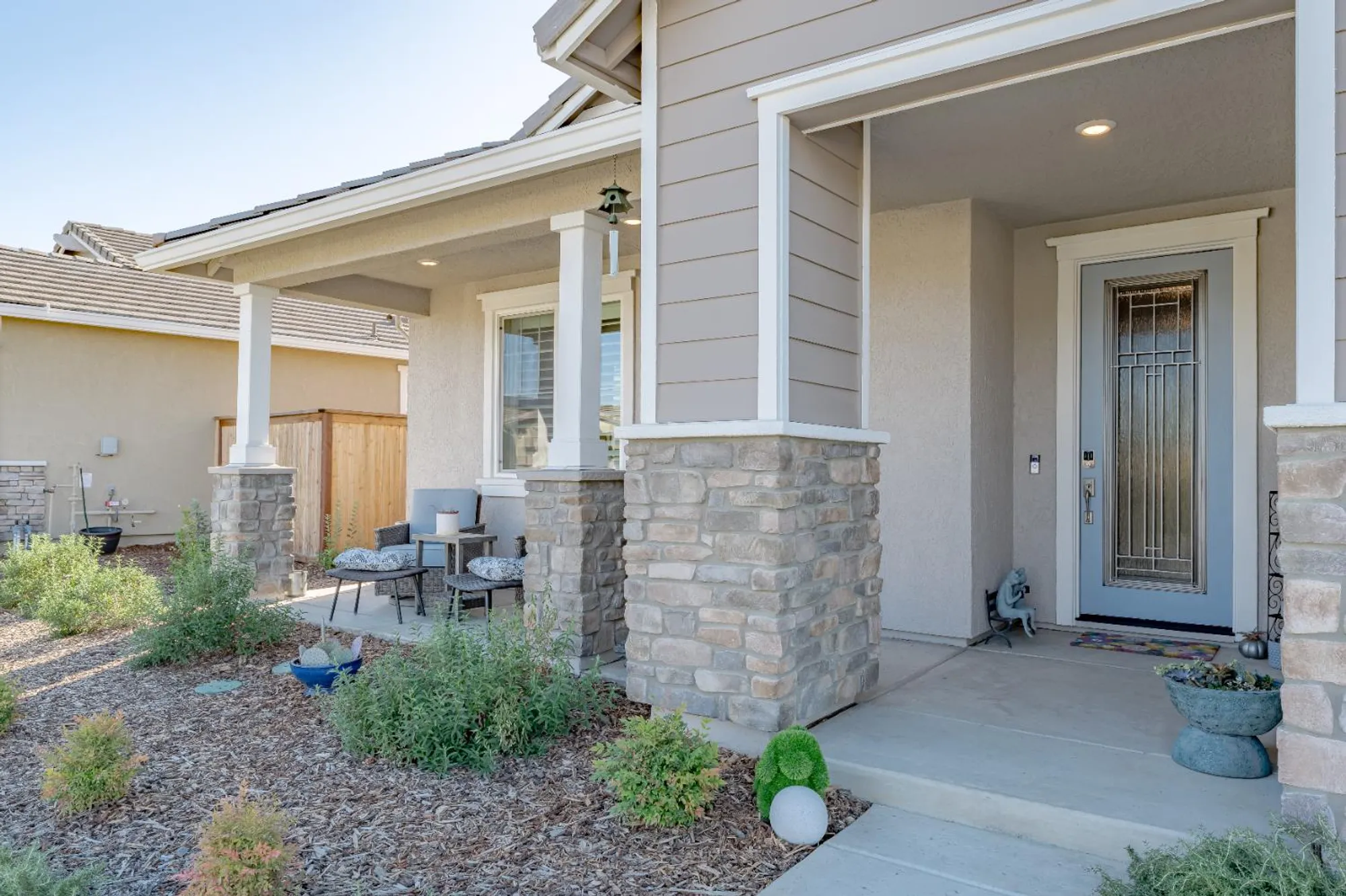 Property Slideshow image 3 of 39 | 1543 red lake way, Lincoln, CA, 95648