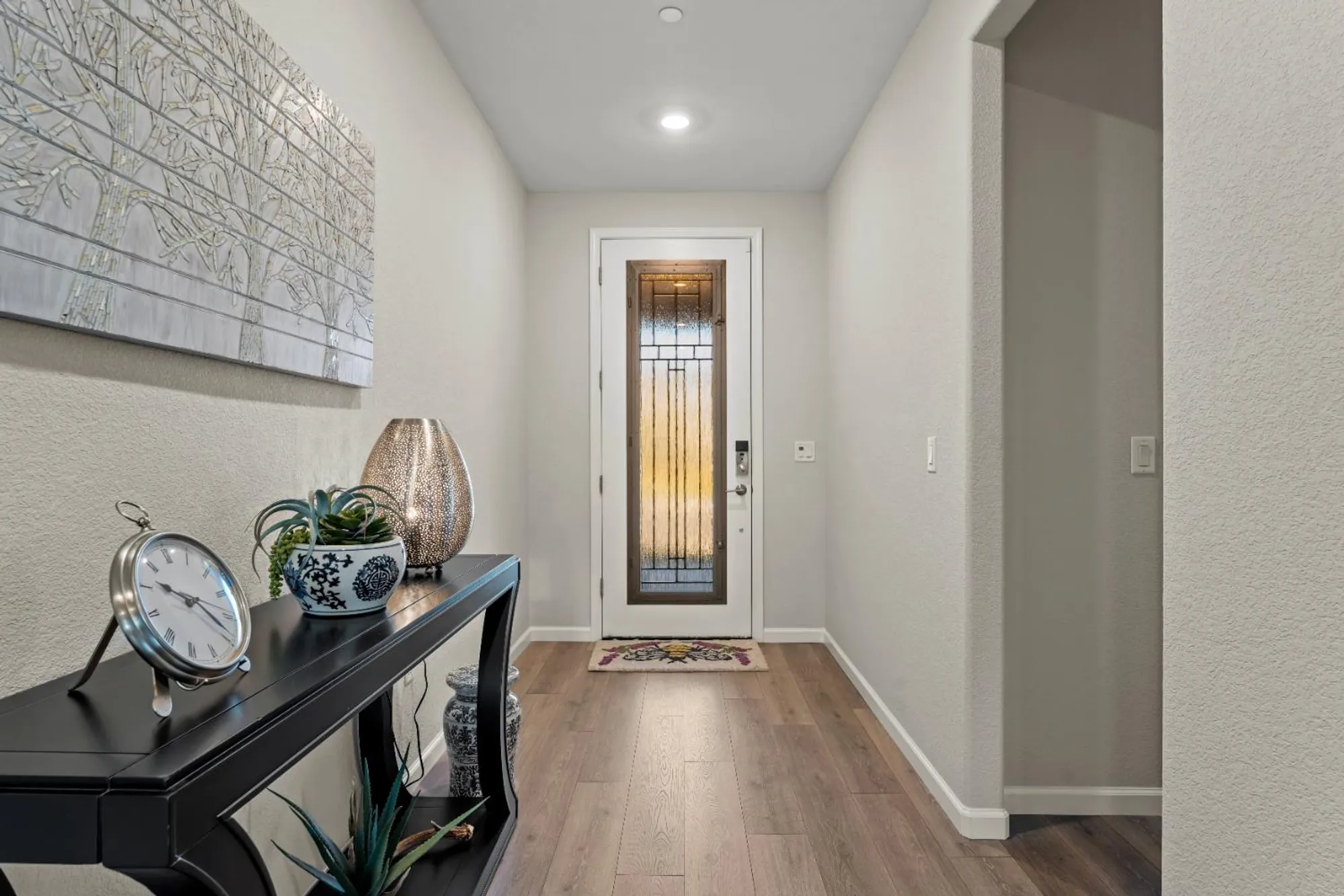 Property Slideshow image 5 of 39 | 1543 red lake way, Lincoln, CA, 95648