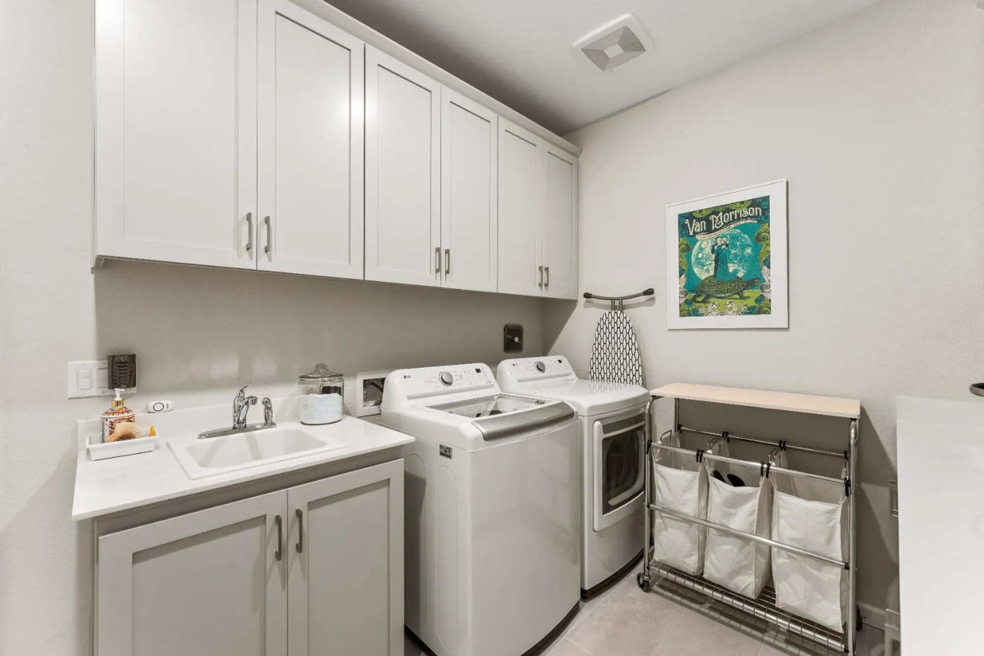 Property Slideshow image 35 of 39 | 1543 red lake way, Lincoln, CA, 95648