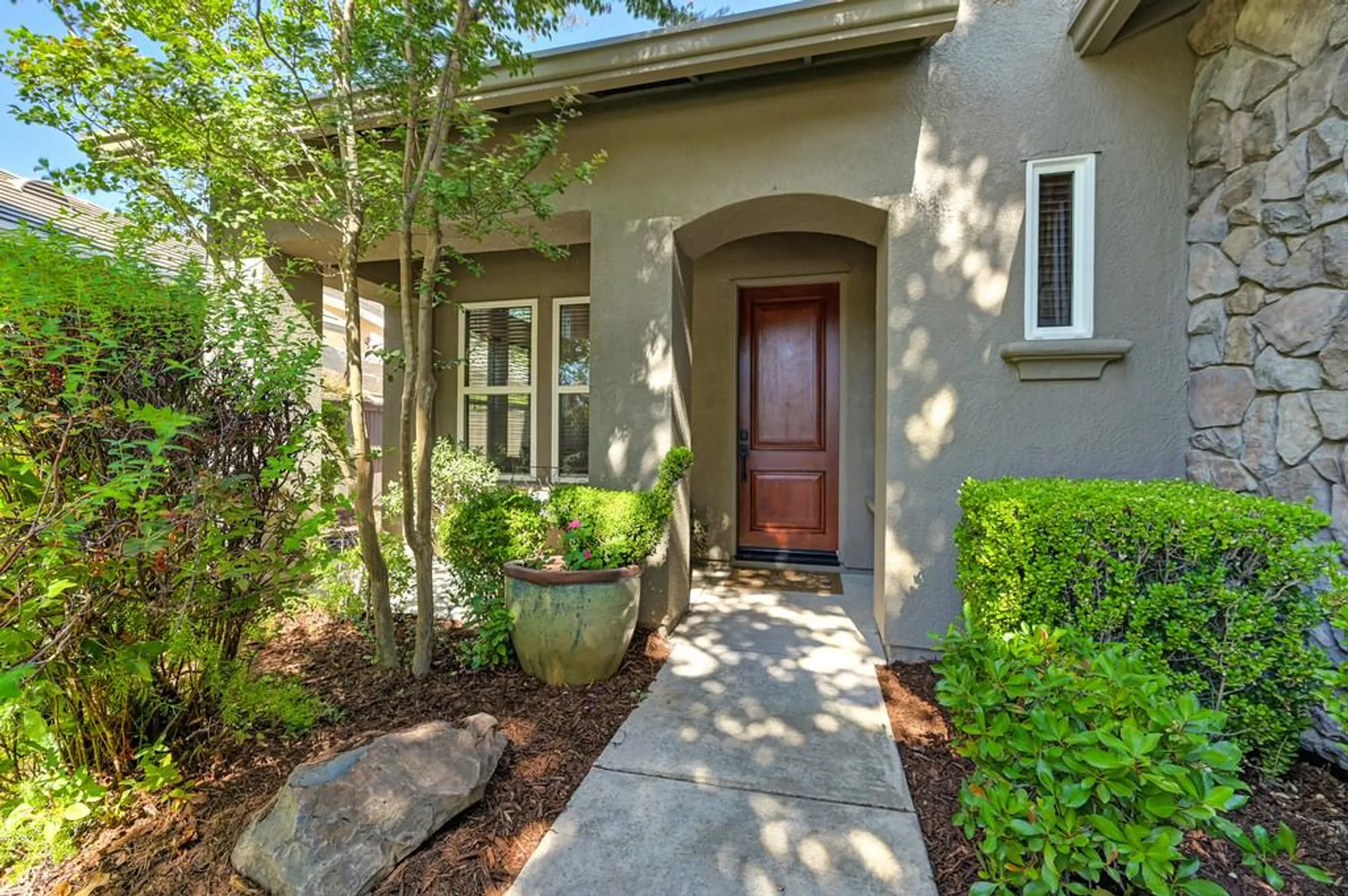 Property Slideshow image 4 of 64 | 2721 aspen valley ln, Sacramento, CA, 95835