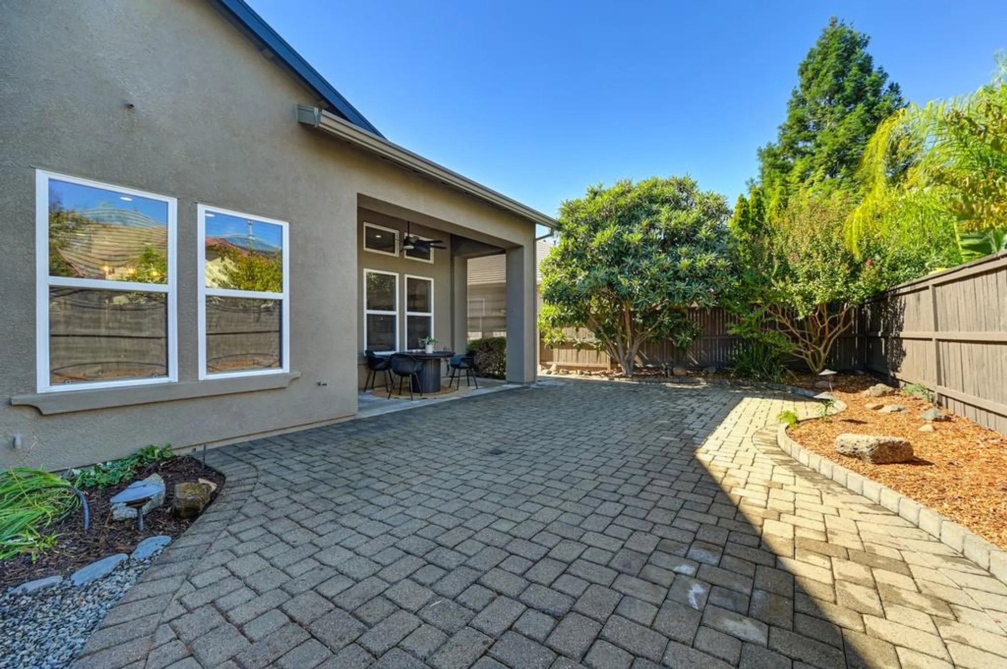 Property Slideshow image 46 of 64 | 2721 aspen valley ln, Sacramento, CA, 95835