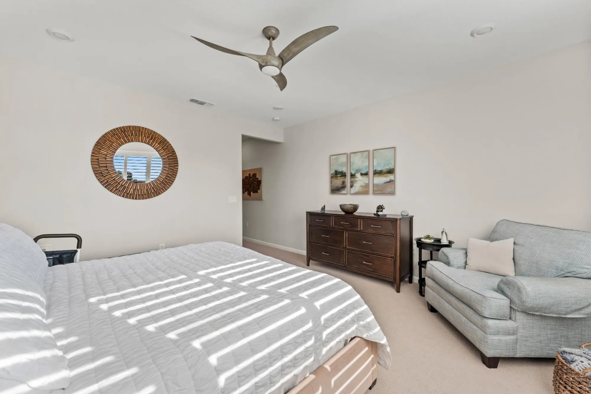 Property Slideshow image 21 of 39 | 1543 red lake way, Lincoln, CA, 95648