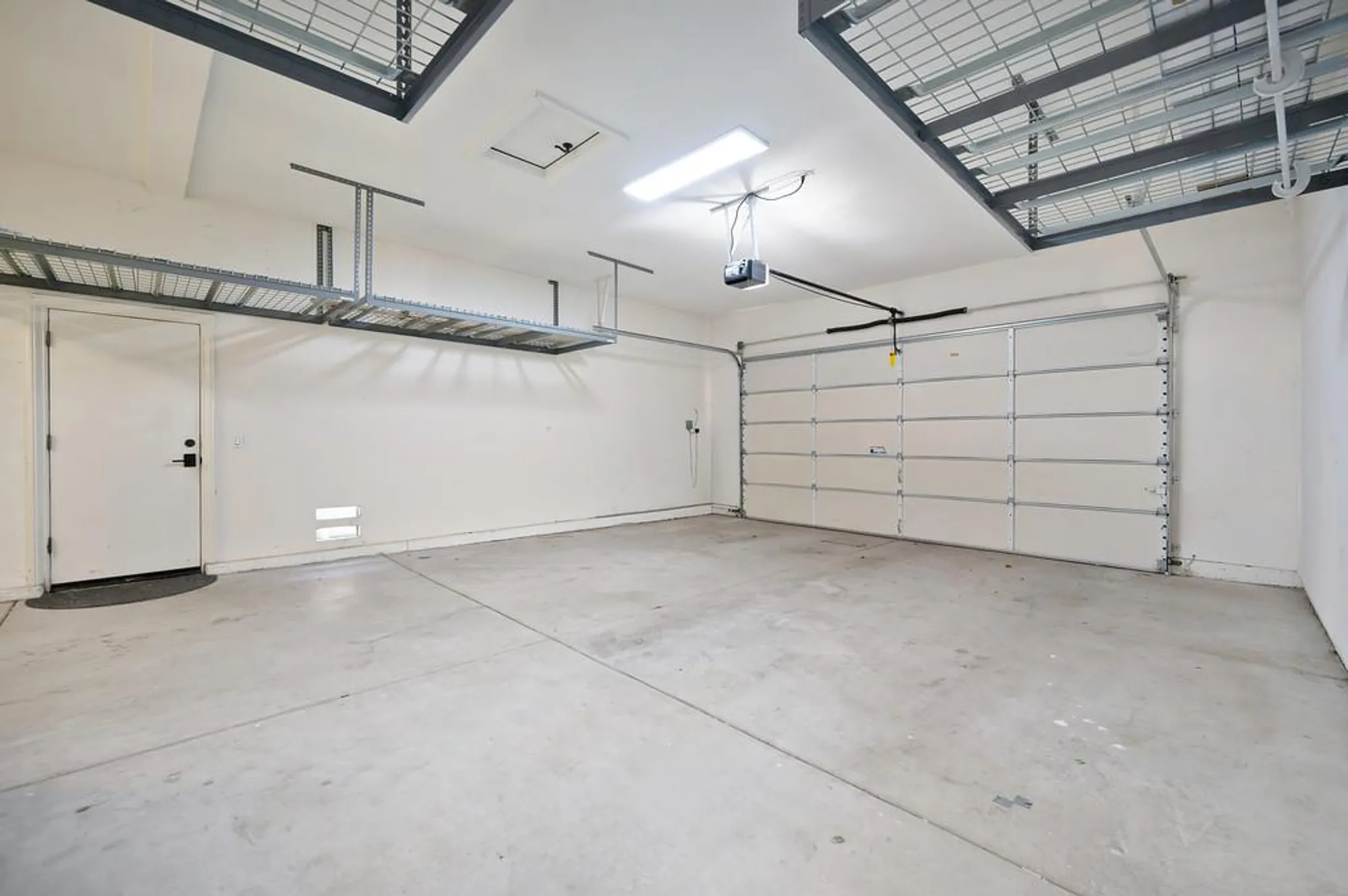 Property Slideshow image 48 of 64 | 2721 aspen valley ln, Sacramento, CA, 95835