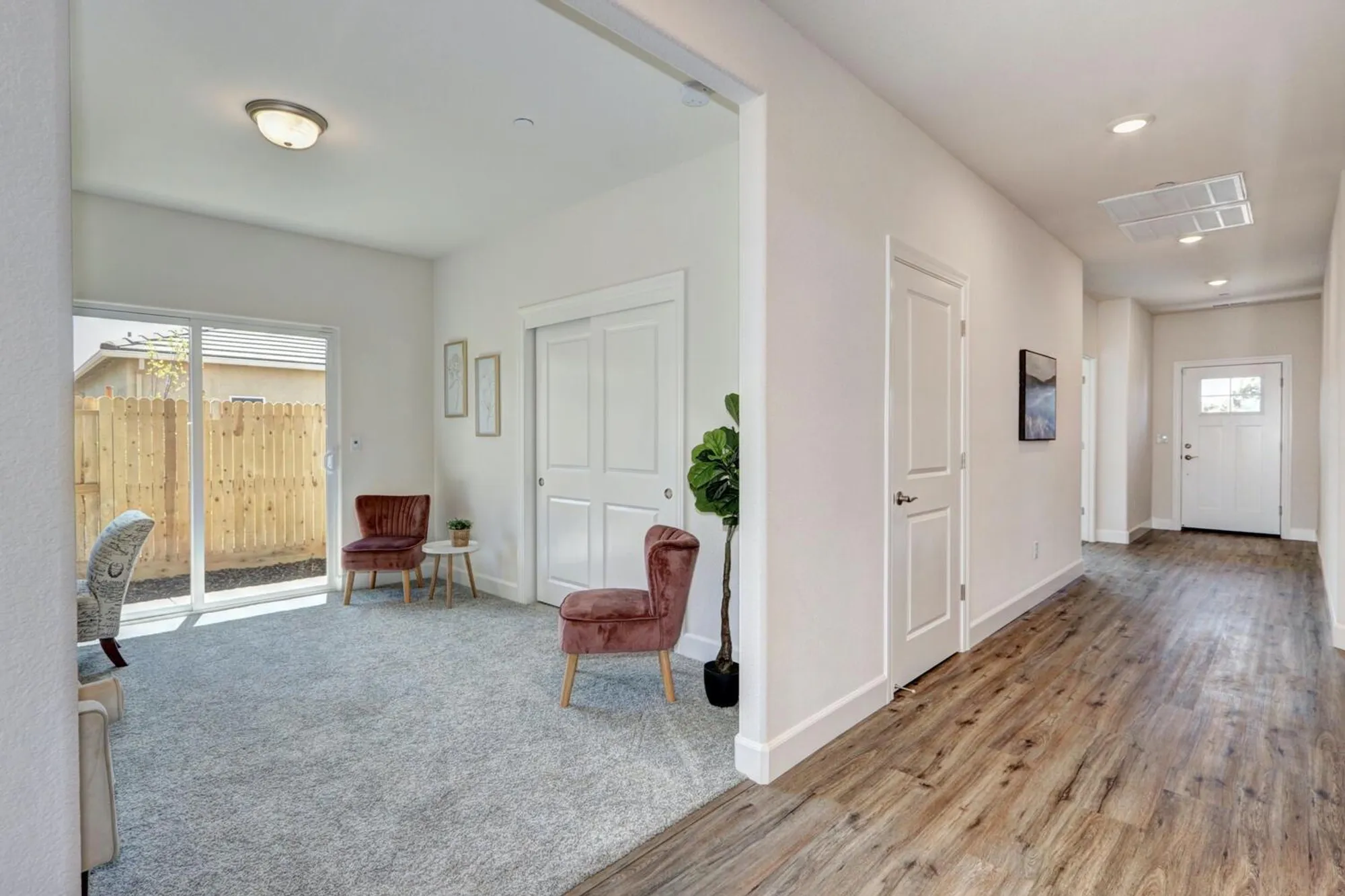 Property Slideshow image 4 of 21 | 1133 nicklaus rd, Galt, CA, 95632