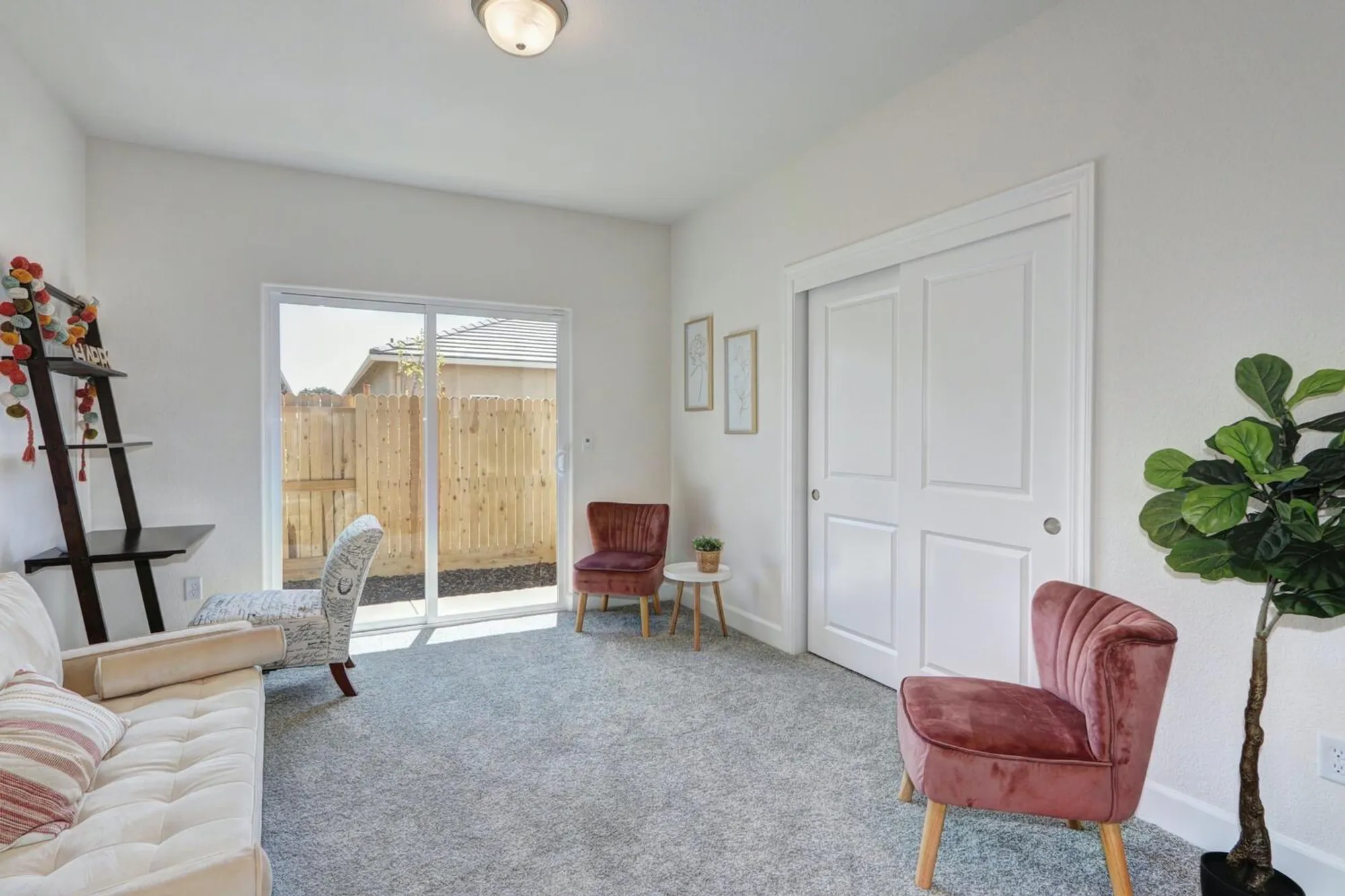 Property Slideshow image 6 of 21 | 1133 nicklaus rd, Galt, CA, 95632