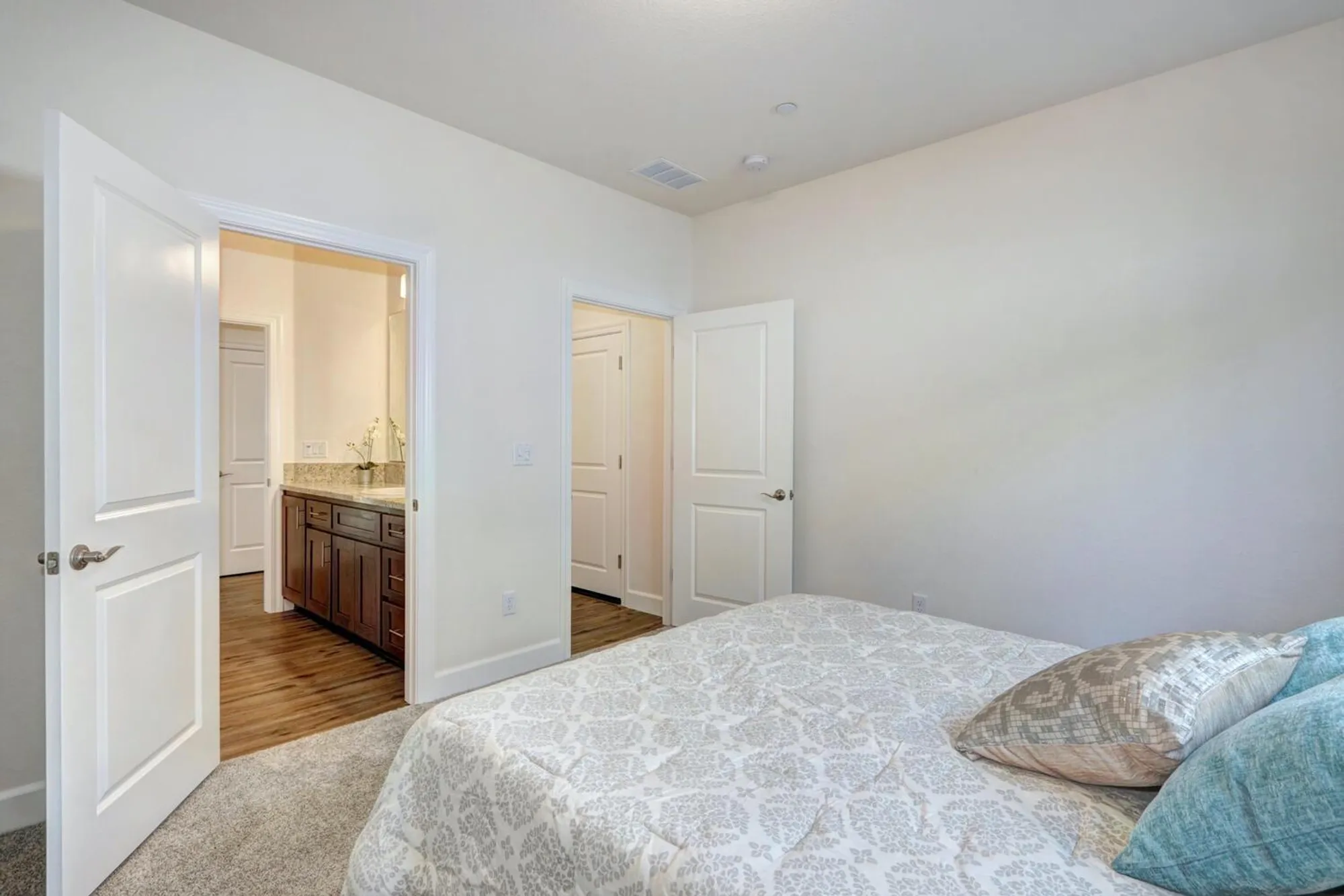 Property Slideshow image 20 of 21 | 1133 nicklaus rd, Galt, CA, 95632