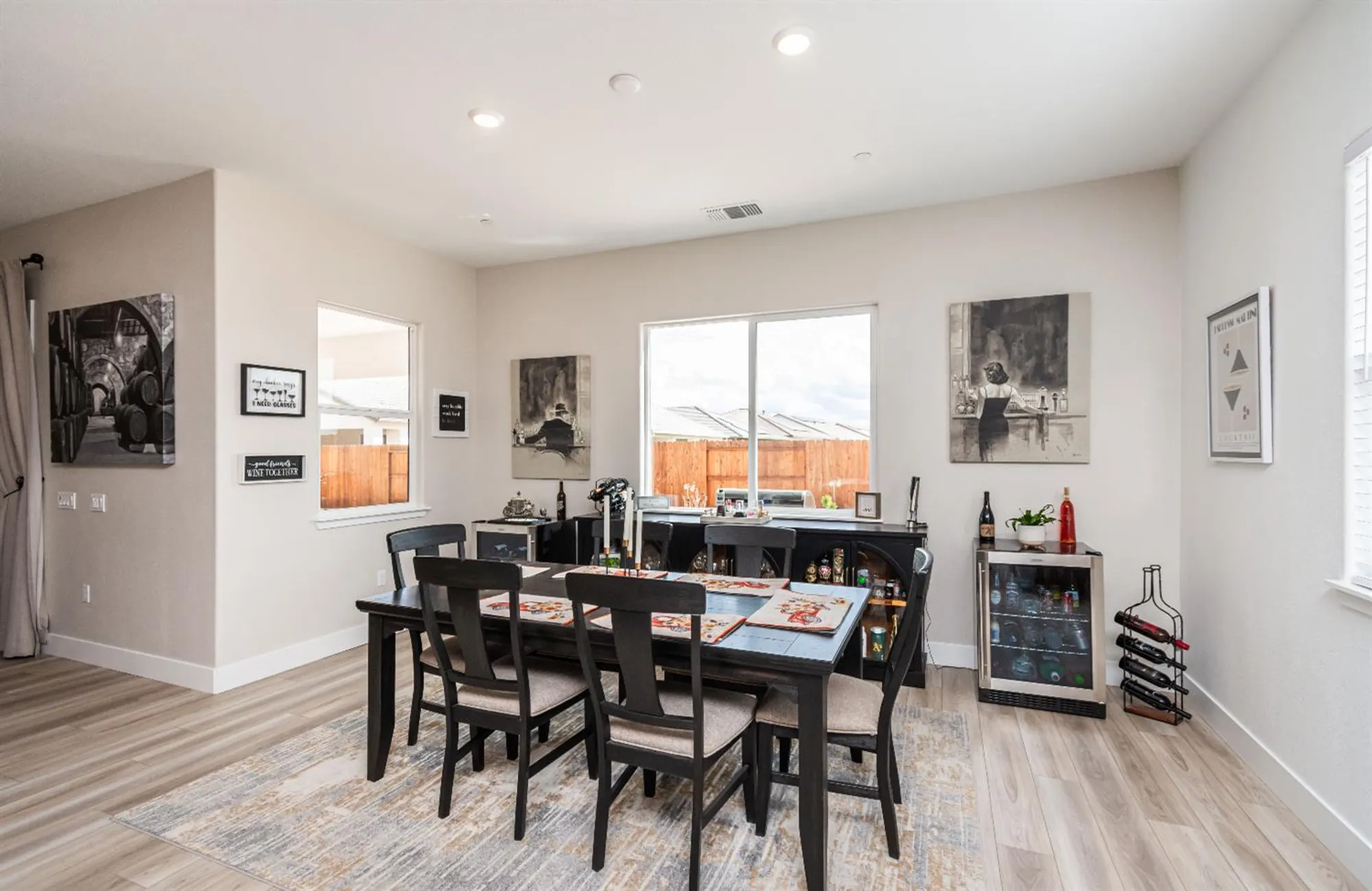 Property Slideshow image 29 of 78 | 8471 tulip ct, Roseville, CA, 95747