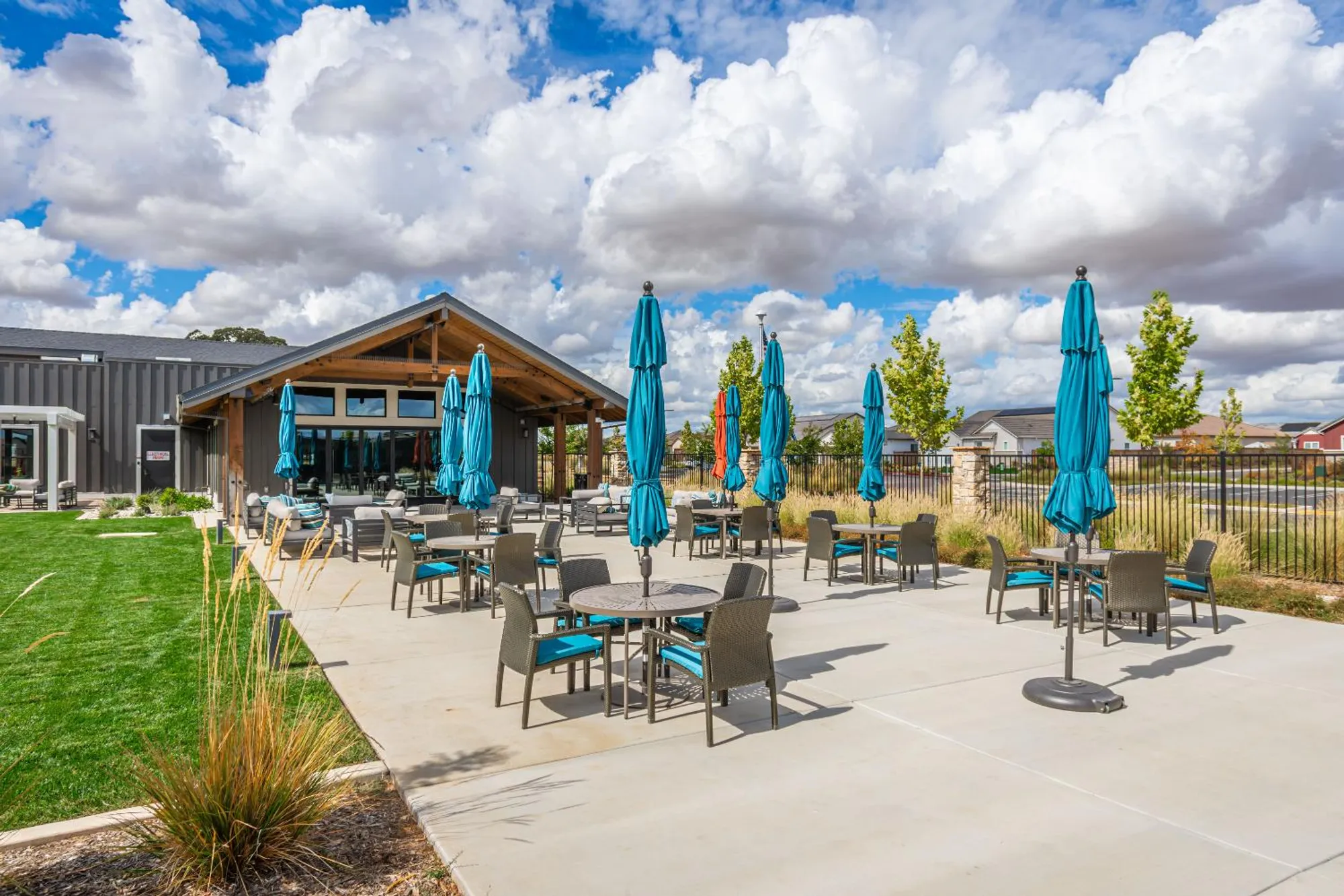 Property Slideshow image 69 of 78 | 8471 tulip ct, Roseville, CA, 95747