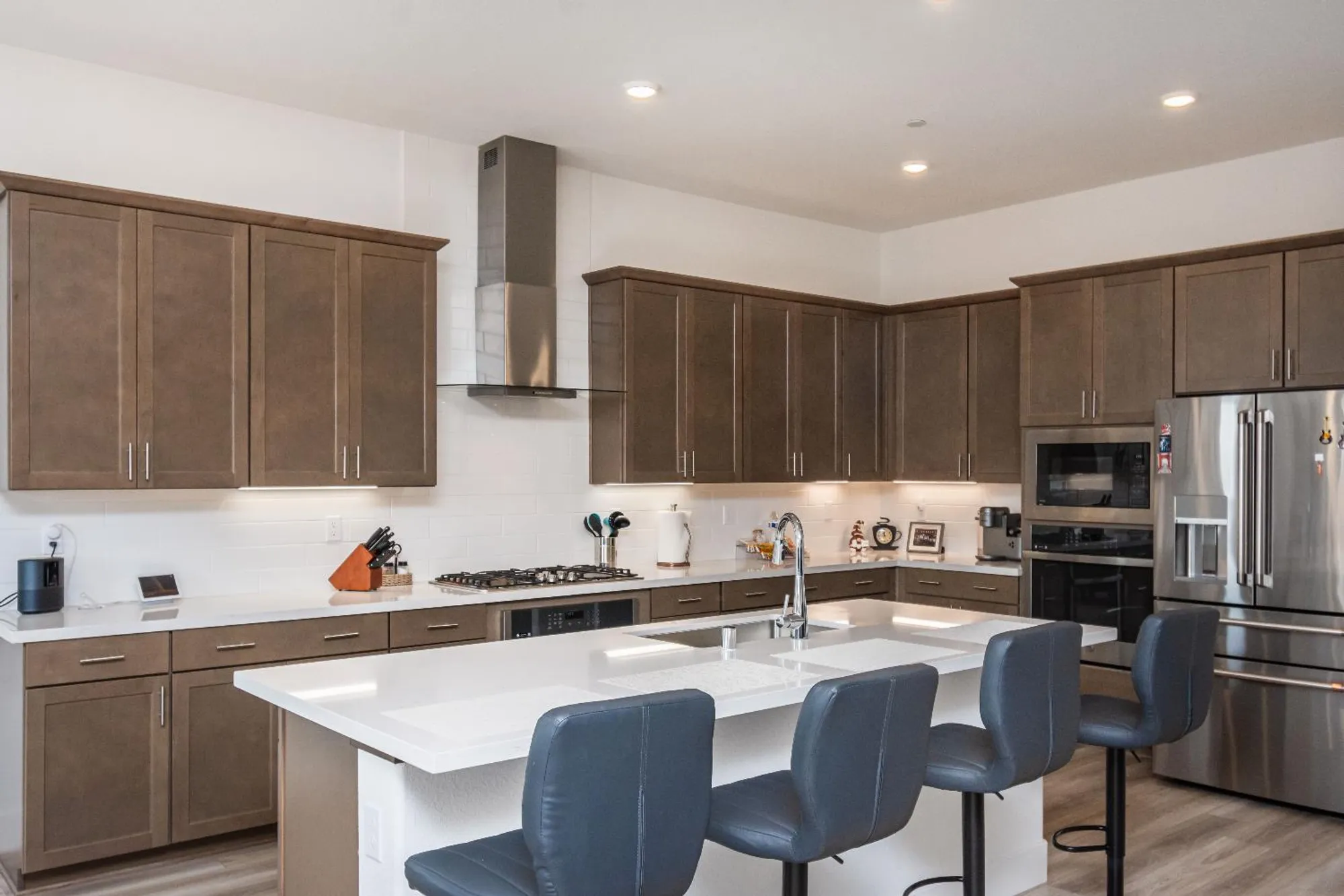 Property Slideshow image 24 of 78 | 8471 tulip ct, Roseville, CA, 95747