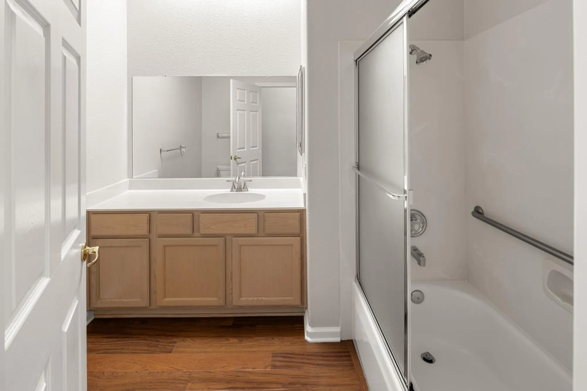 Property Slideshow image 44 of 77 | 401 barusch ct, Roseville, CA, 95747