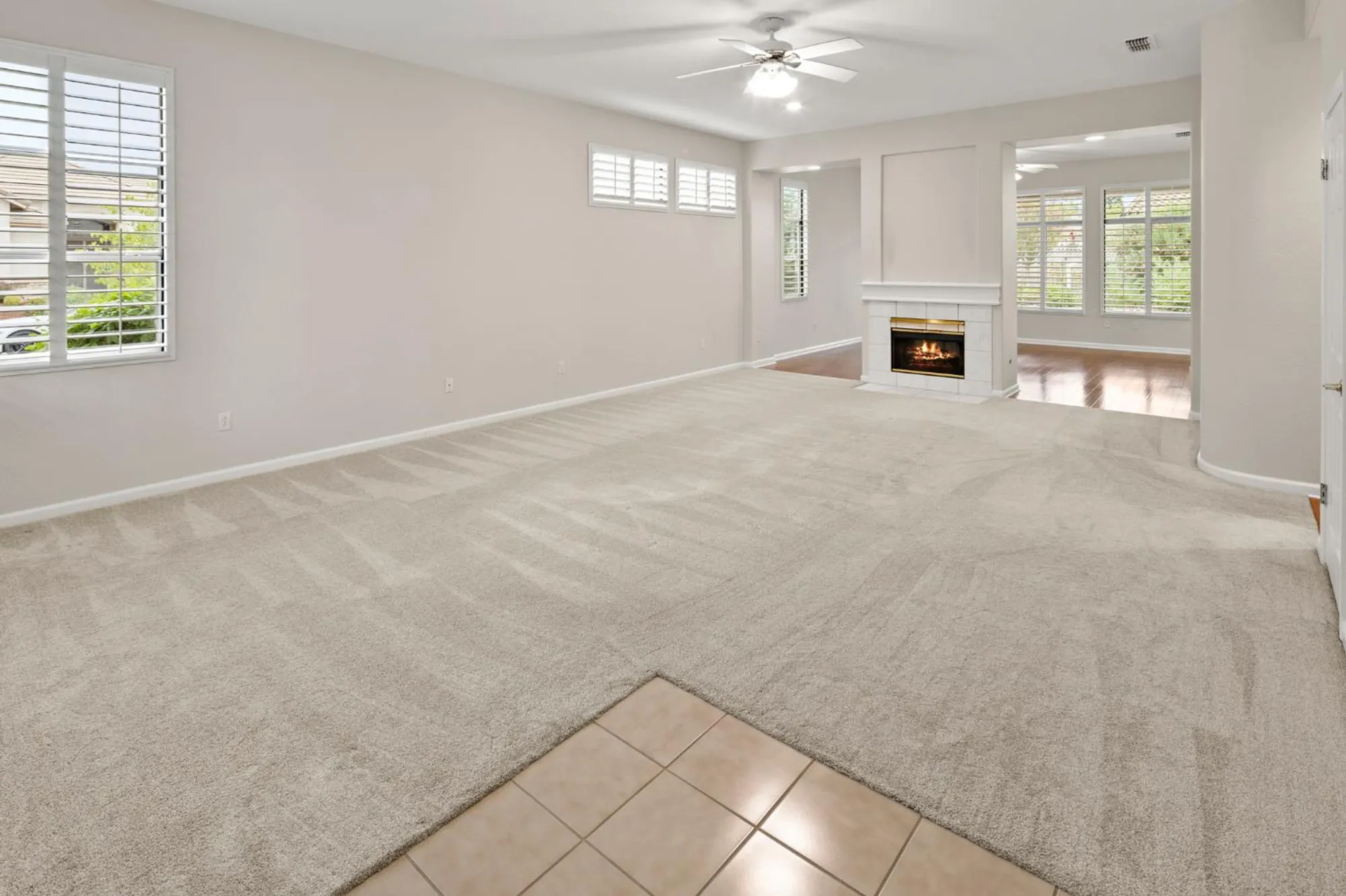 Property Slideshow image 19 of 77 | 401 barusch ct, Roseville, CA, 95747