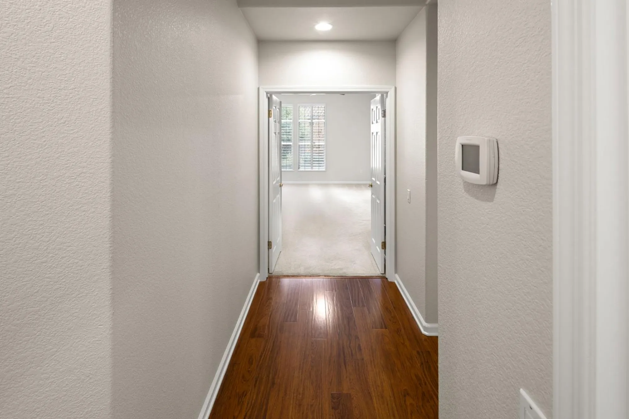 Property Slideshow image 31 of 77 | 401 barusch ct, Roseville, CA, 95747