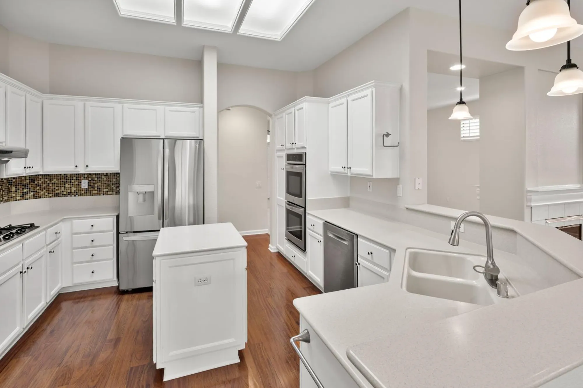 Property Slideshow image 26 of 77 | 401 barusch ct, Roseville, CA, 95747