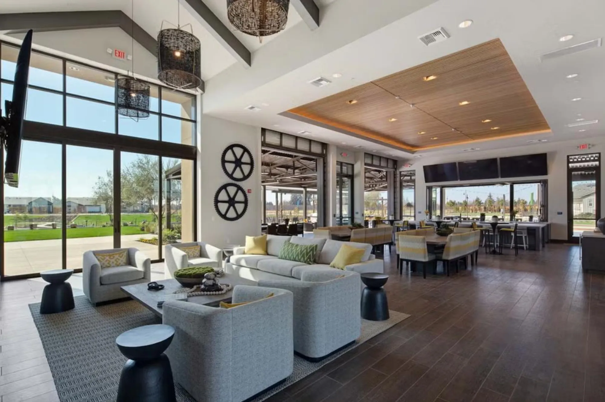 Property Slideshow image 46 of 47 | 605 victoria dr, Manteca, CA, 95336