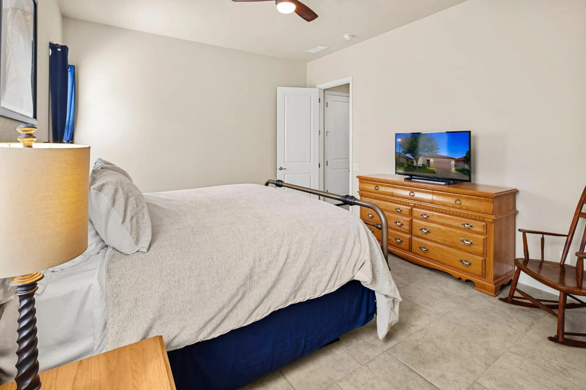 Property Slideshow image 29 of 72 | 2080 leighham dr, Roseville, CA, 95747