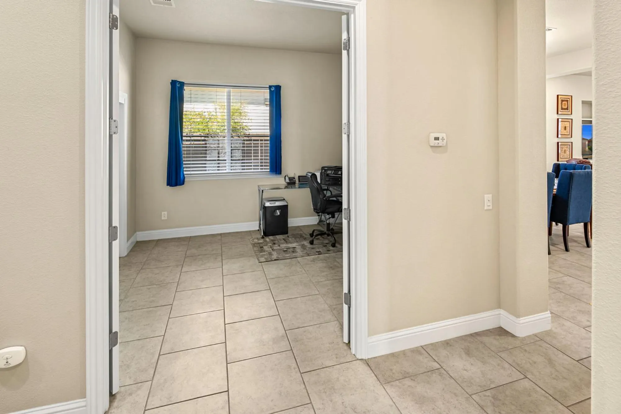 Property Slideshow image 23 of 72 | 2080 leighham dr, Roseville, CA, 95747