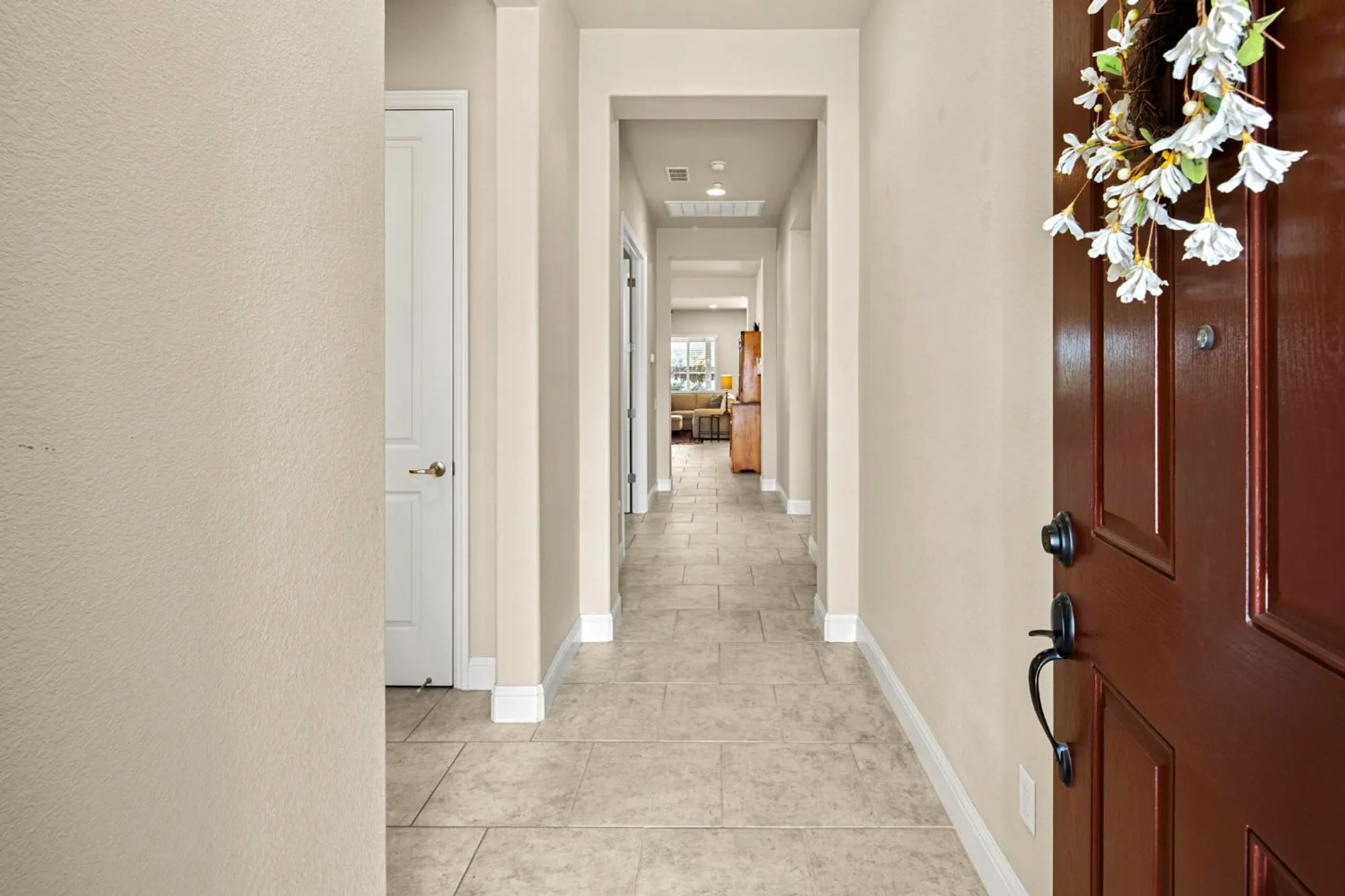 Property Slideshow image 5 of 72 | 2080 leighham dr, Roseville, CA, 95747