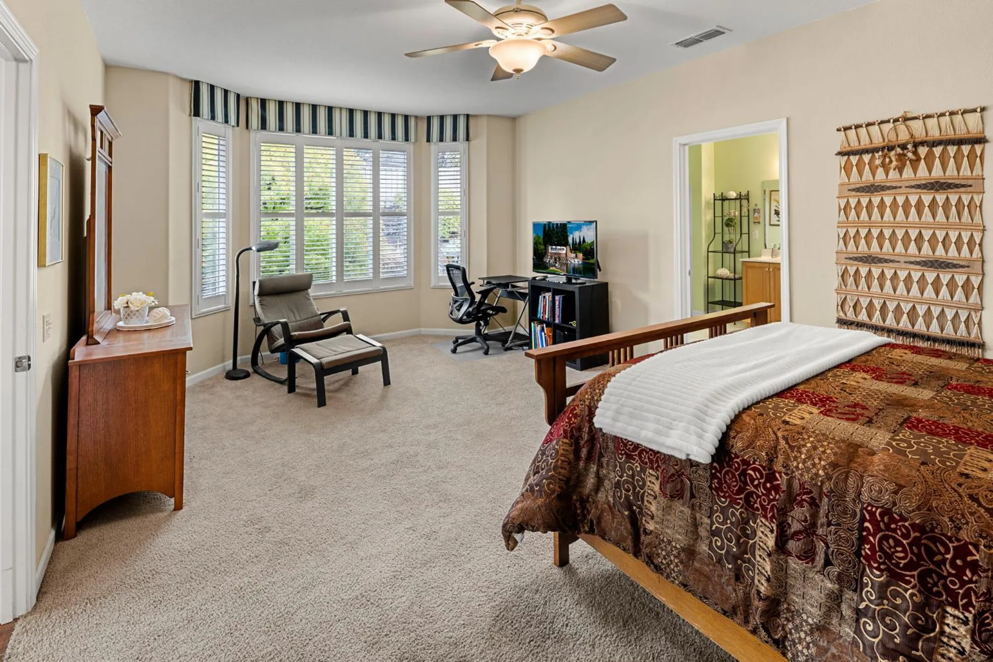 Property Slideshow image 25 of 60 | 2171 nighthawk ln, Lincoln, CA, 95648